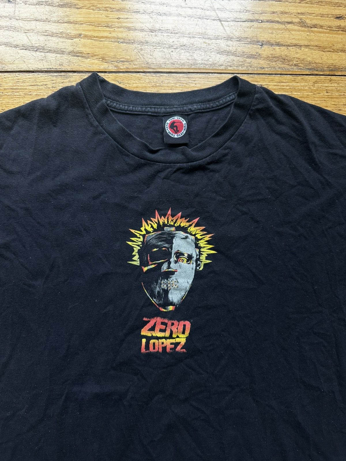 Vintage Vintage Y2K Zero Lopez Skateboards Tee Size US XL / EU 56 / 4 - 2 Thumbnail