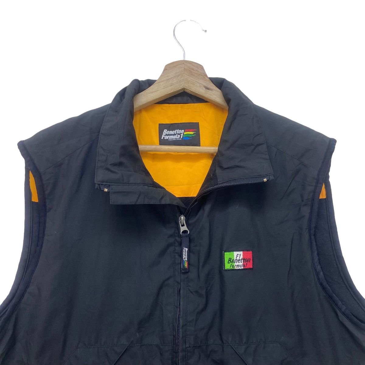 Benetton Benetton Formula 1 Racing Team Sleeveless Jacket Size US S / EU 44-46 / 1 - 3 Thumbnail