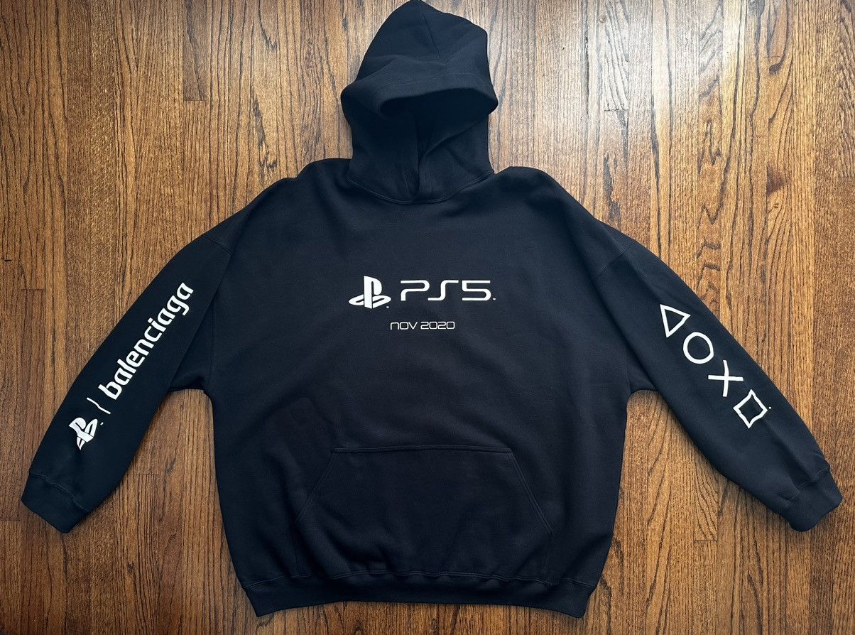 トップス a balenciaga playstation5 hoodie xxs Balenciaga Sony Collaboration PlayStation 5 Hoodie Sise XL