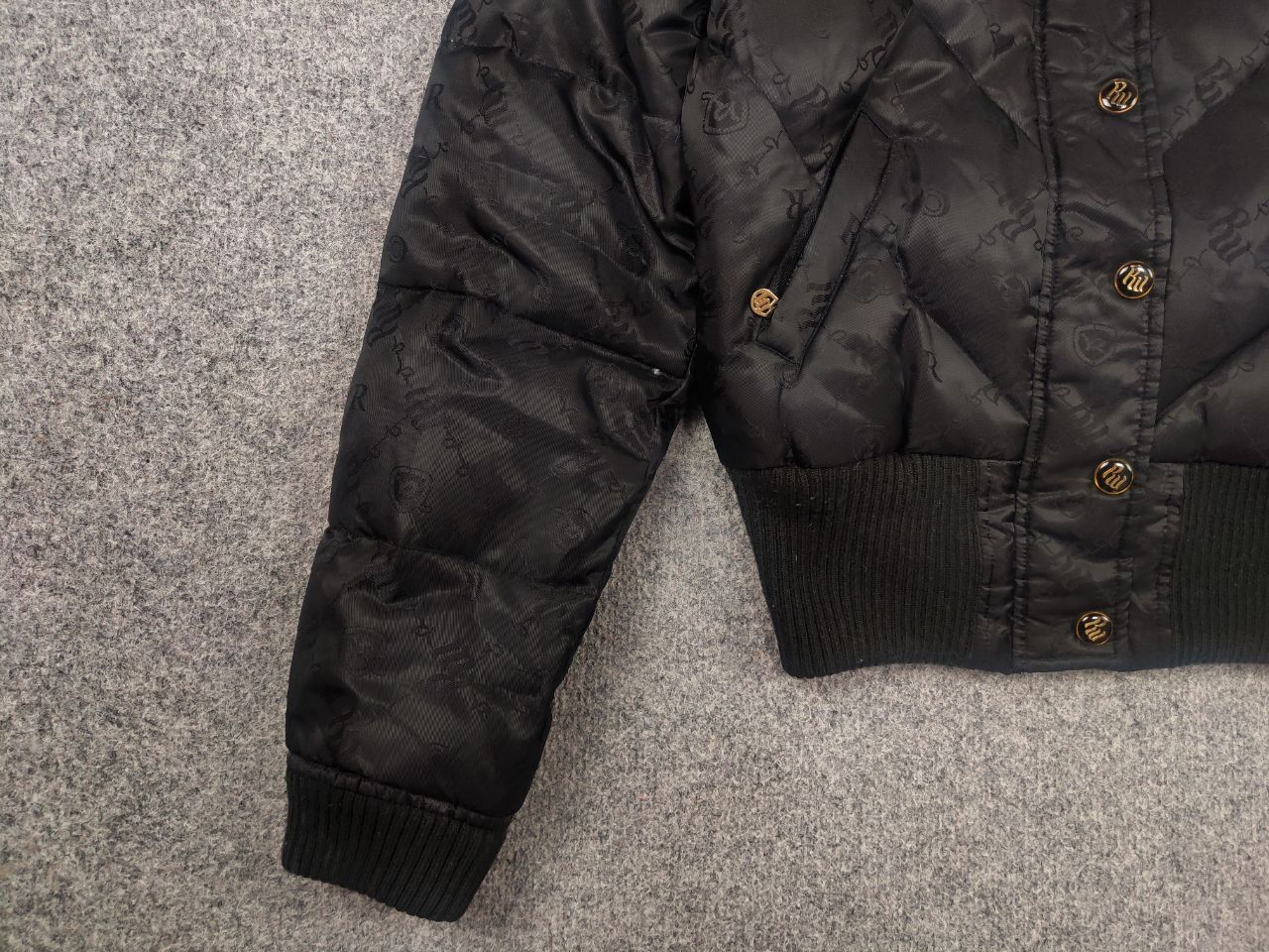 Rocawear Vintage y2k Rocawear Black Japan Fur Cropped Jacket LGB Size US S / EU 44-46 / 1 - 5 Thumbnail