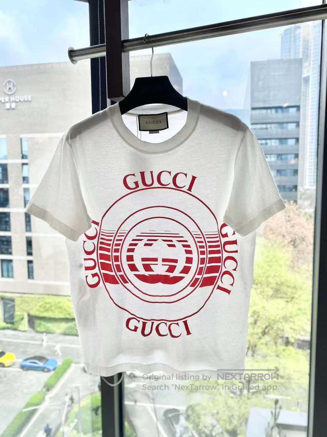 Gucci Guicci Printed logo short sleeves| Size S / US 4 / IT 40 - 2 Thumbnail