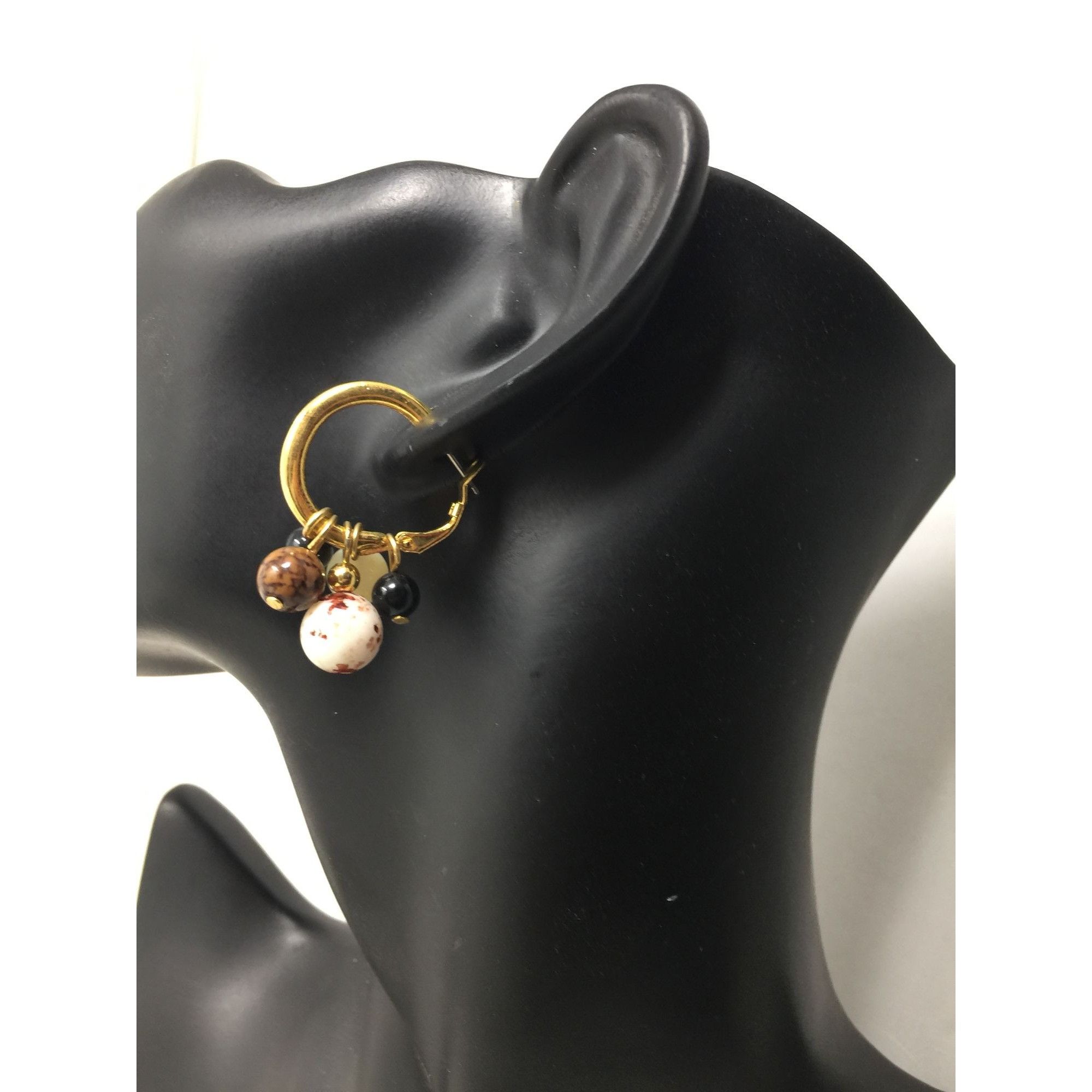 Other Women's Gold Tone Dangle Hoops Earrings with Charms on them Size ONE SIZE - 3 Thumbnail