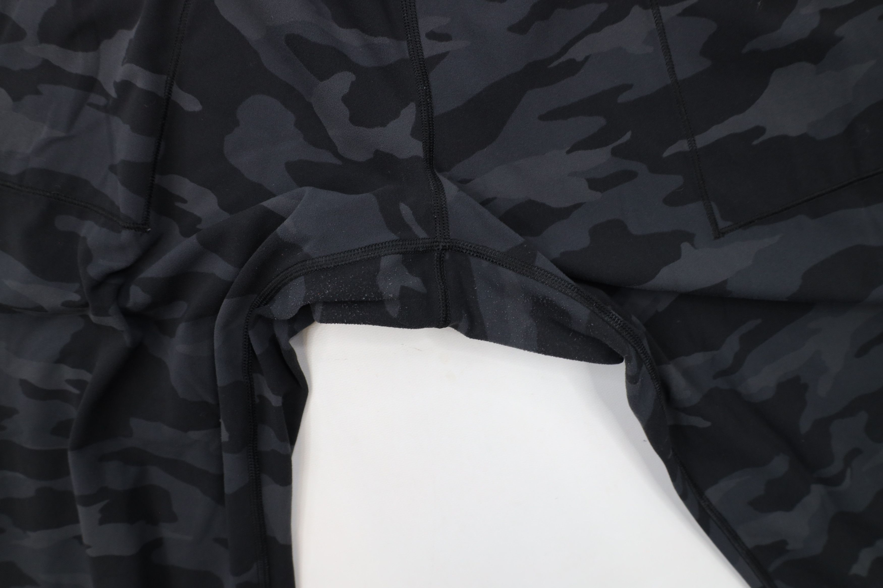 Athleta × Vintage Athleta Salutation Camouflage Cuffed Joggers Jogger Pants Size 26" / US 2 / IT 38 - 5 Thumbnail