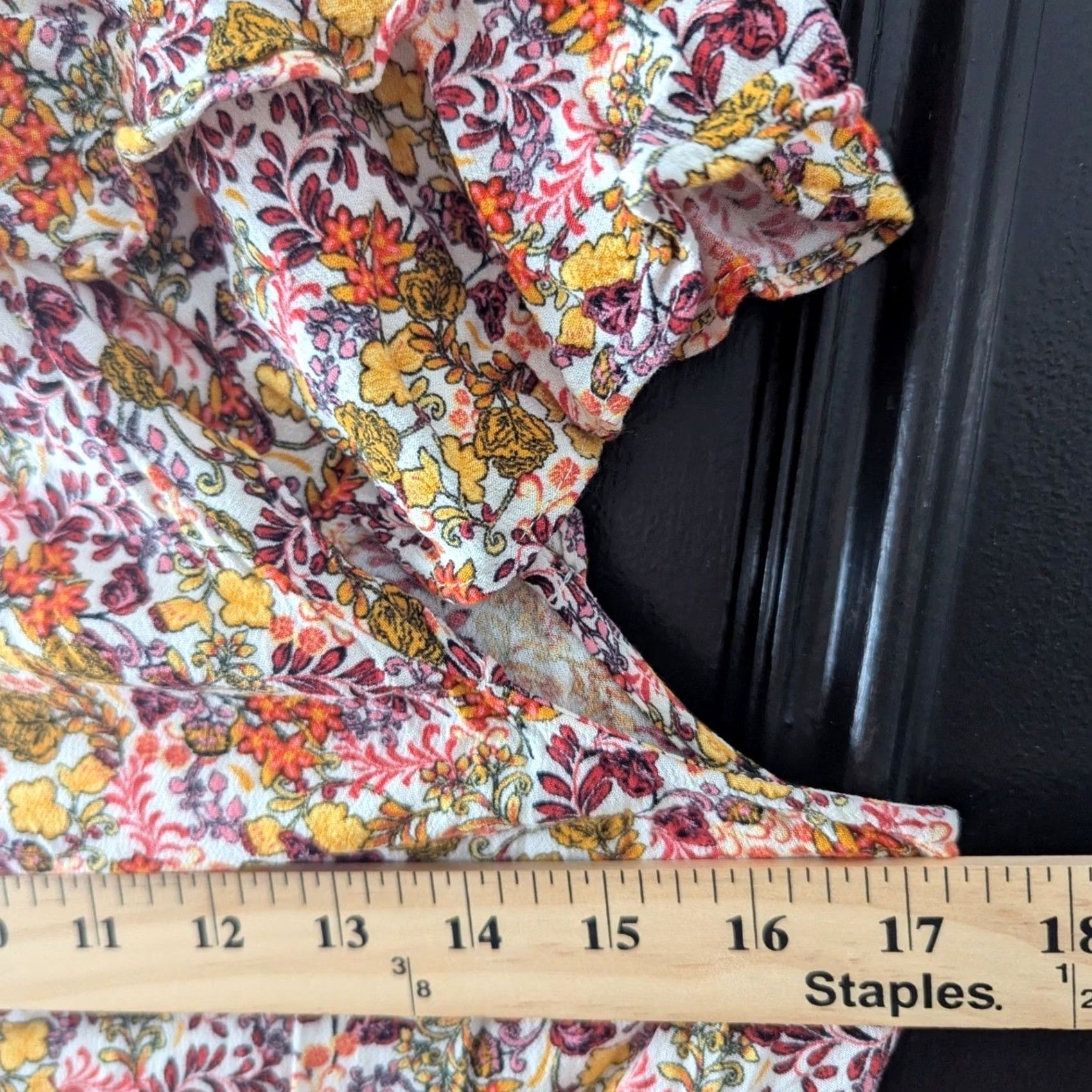 Old Navy Old Navy Floral Ruffle Peplum Blouse Smocked Waist Flutter Sleeve Multicolor M Shirt Women Adult M Multicolor Floral Blouse Spring Summer Size M / US 6-8 / IT 42-44 - 5 Thumbnail