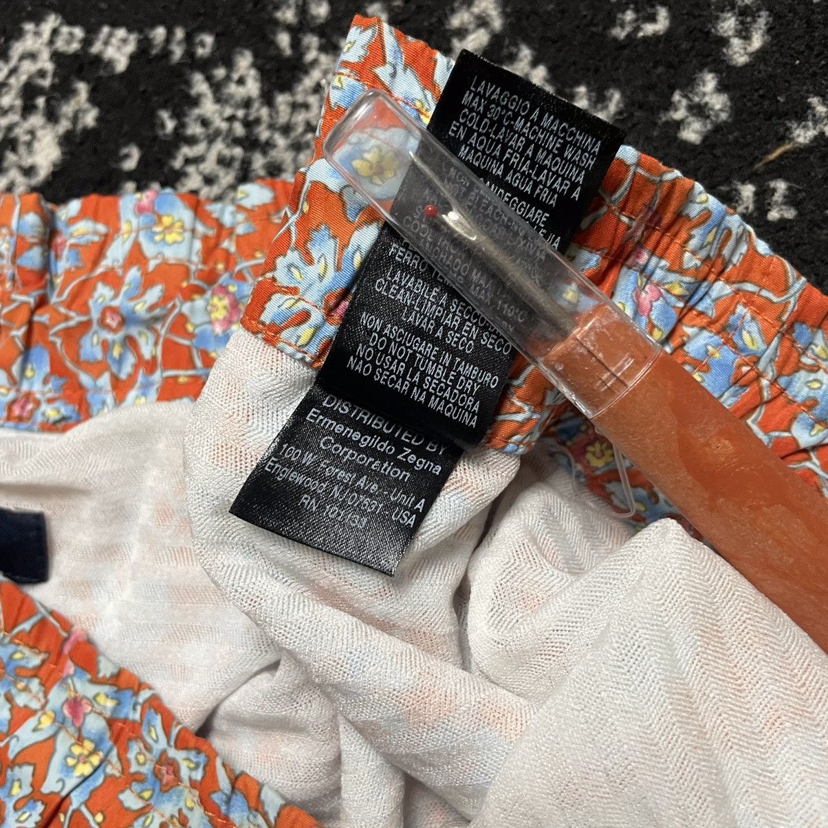 Ermenegildo Zegna Ermenegildo Zegna floral Swim Shorts Size US 36 / EU 52 - 11 Thumbnail