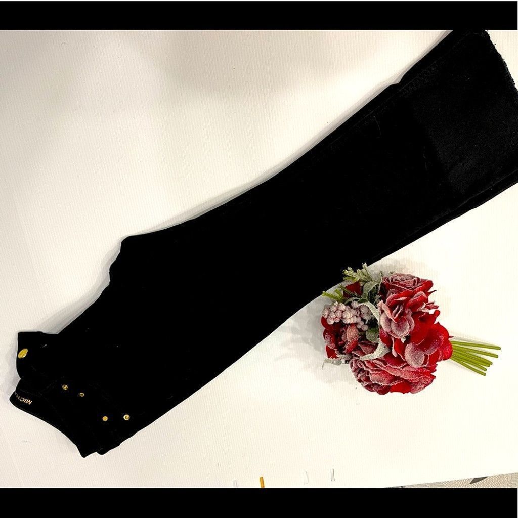 Michael Kors Michael Kors Black Boot Cut Jeans Size 2 never worn Size 26" / US 2 / IT 38 - 1 Thumbnail