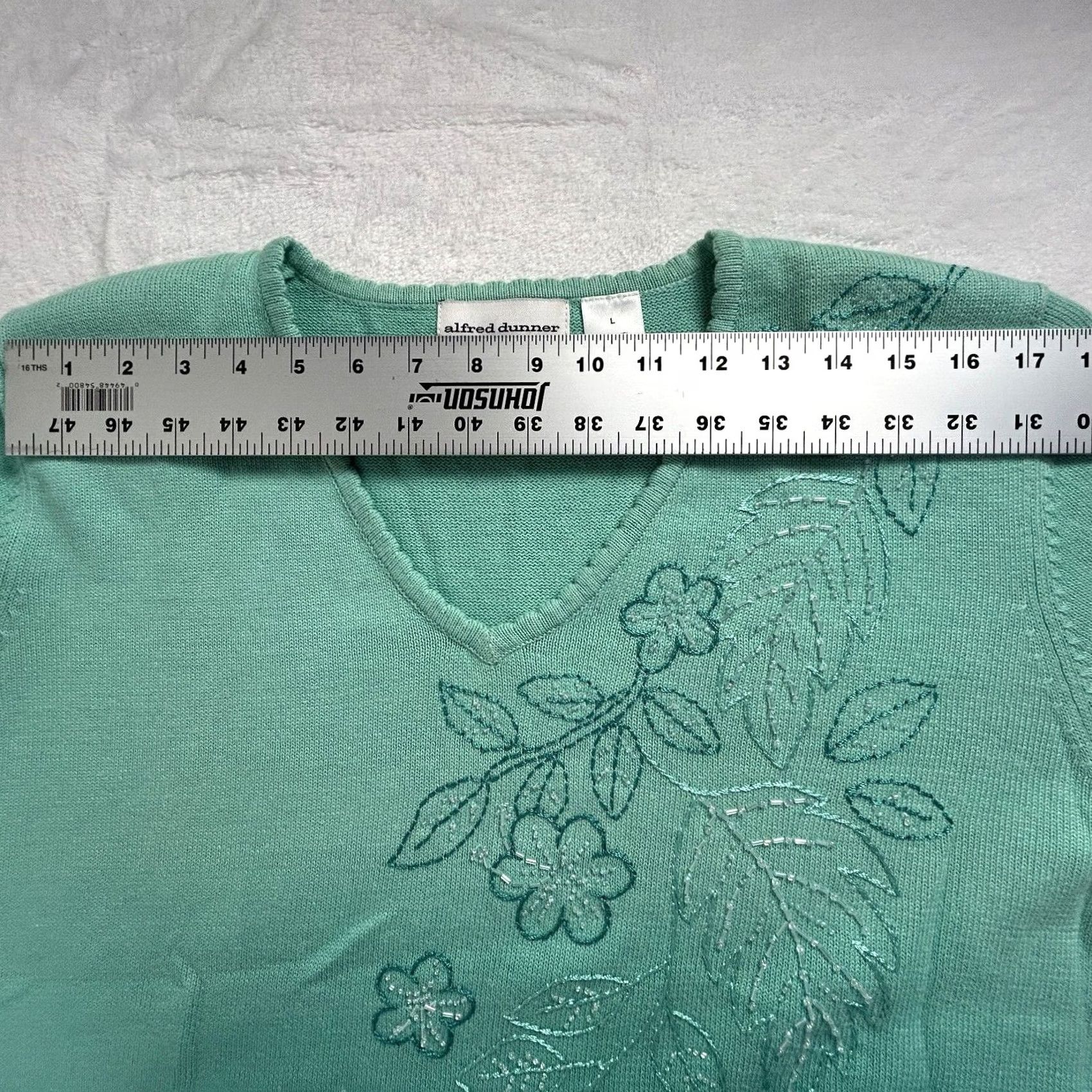 Vintage Alfred Dunner Womens Green Embroidered Knit Sweater Top Short Sleeve Ramie L Size L / US 10 / IT 46 - 4 Thumbnail