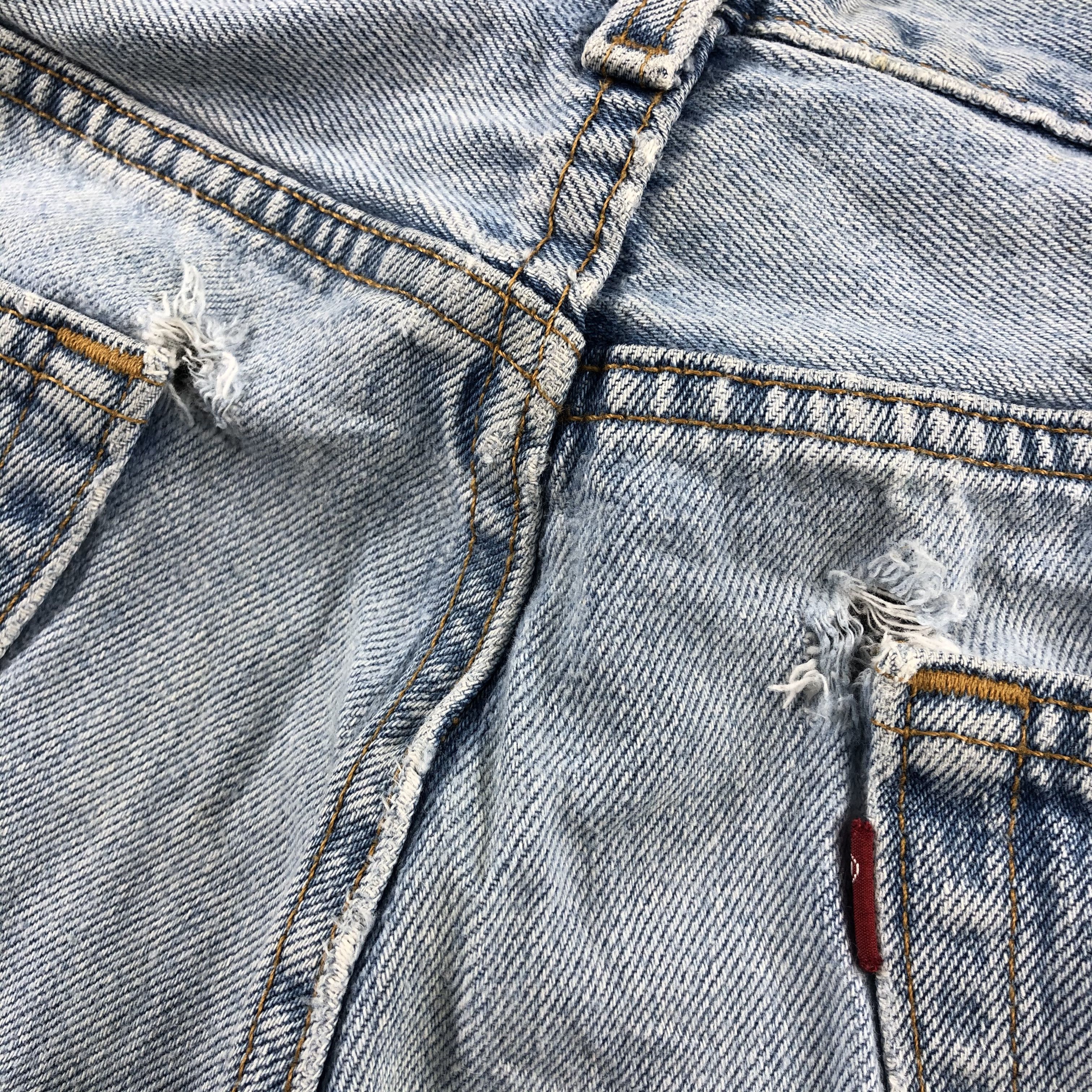 Levi's Vintage Blue Wash Levis 501 Jeans-J2556 Size US 32 / EU 48 - 8 Thumbnail