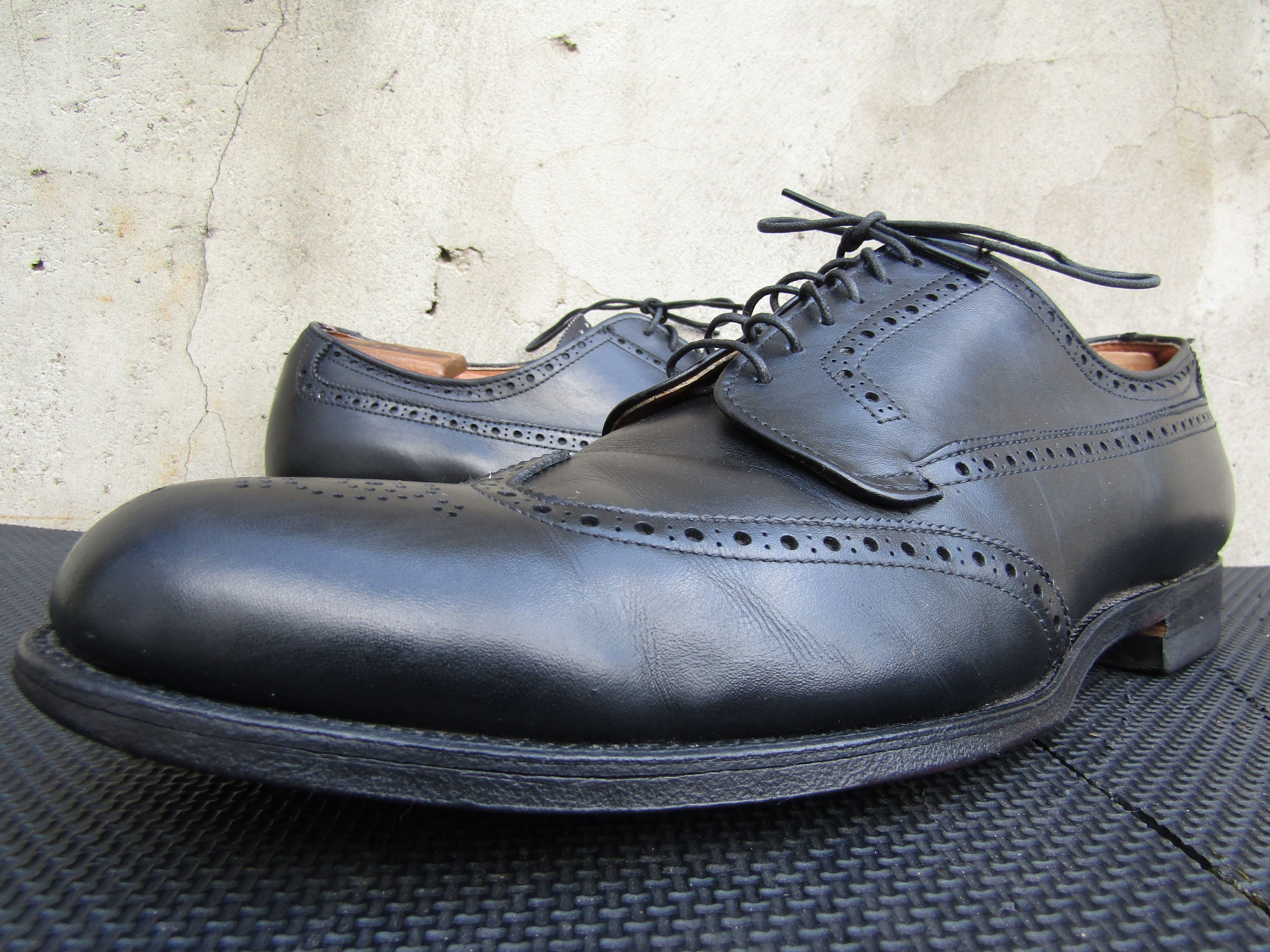 Alden 645 Longwing Leather Oxford Dress Wingtip Shoes in Black, Men's (Size 13)