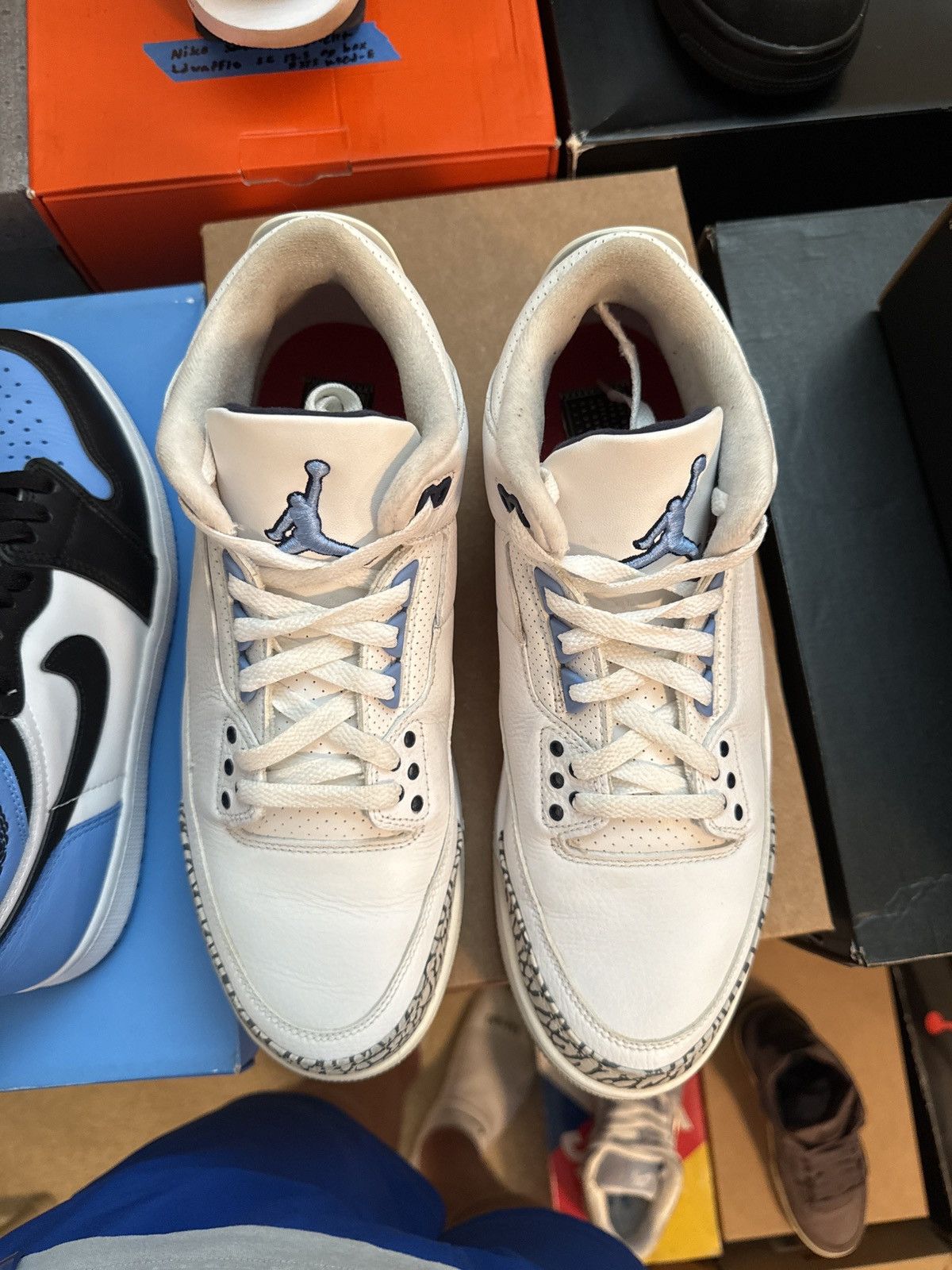 Jordan Brand Jordan 3 UNC Size 10.5 Size US 10.5 / EU 43-44 - 4 Thumbnail