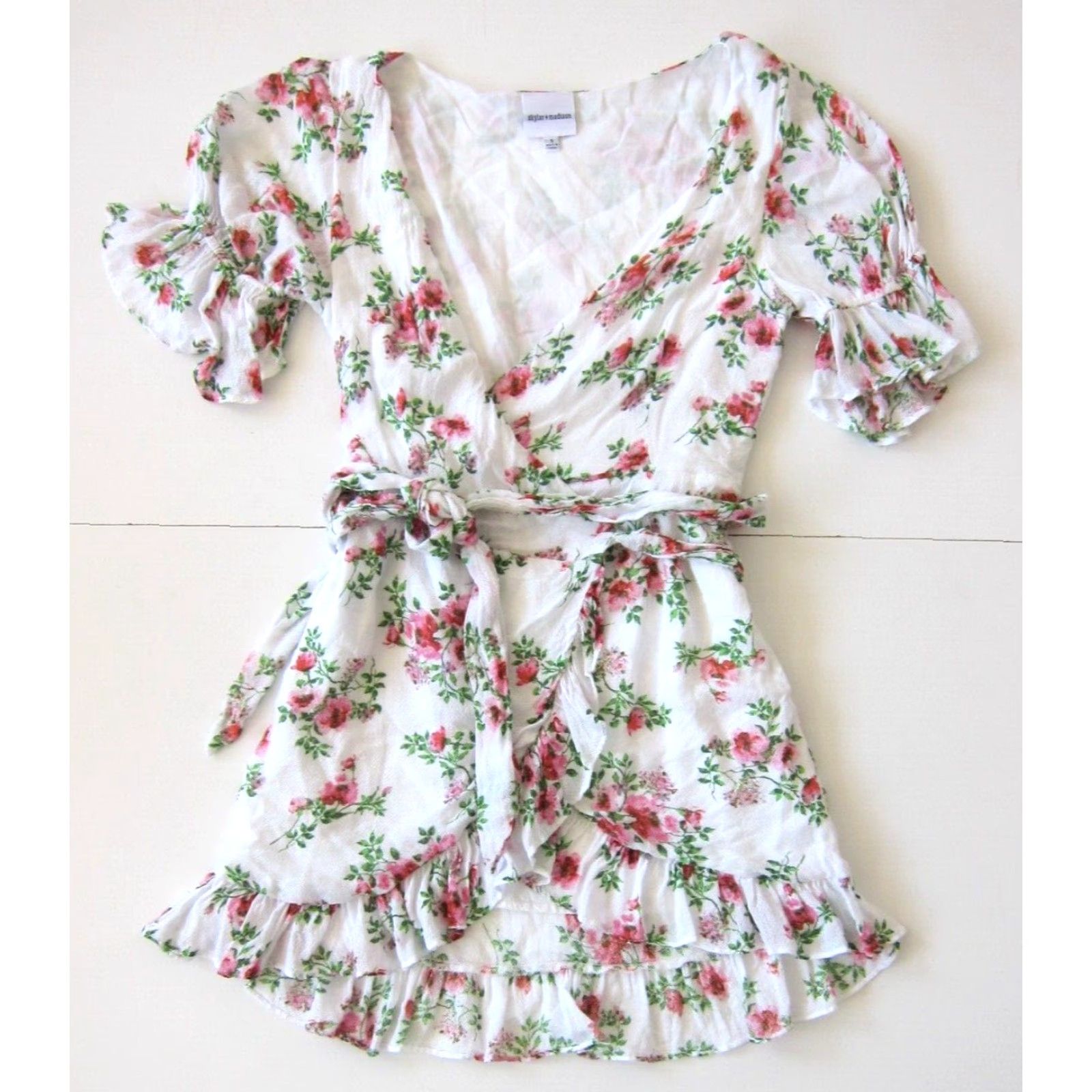 Madison Skylar + Madison Wrap Dress Shirt Womens Small Pink Floral Ruffle V-Neck Short Sleeve Size S / US 4 / IT 40 - 2 Thumbnail