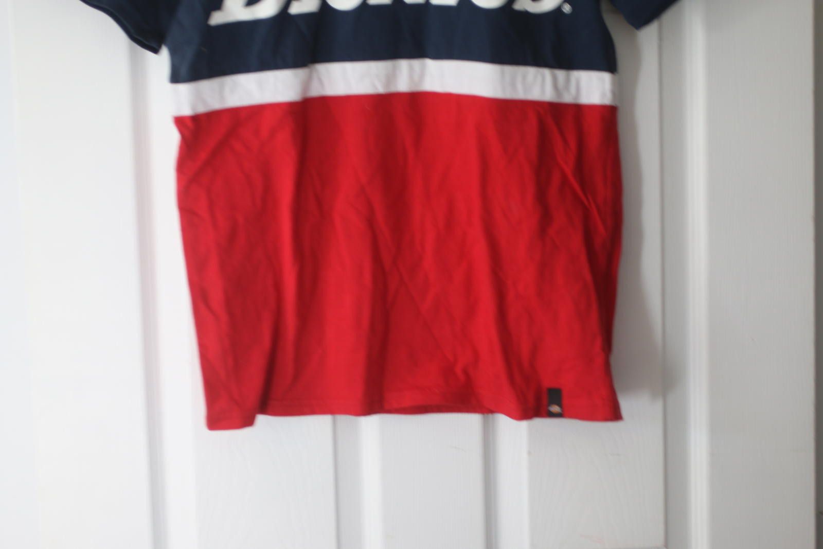 Dickies Dickies Red and Navy Logo T-Shirt SIZE: Medium Size US M / EU 48-50 / 2 - 2 Thumbnail