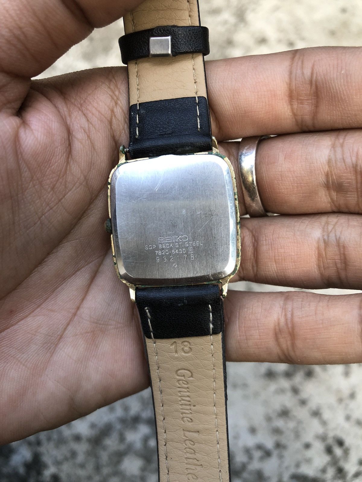 Japanese Brand × Seiko × Vintage Vintage Seiko Tank Gold Quartz Japan Size ONE SIZE - 5 Thumbnail