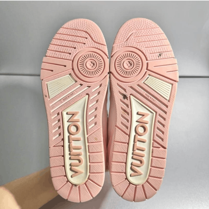 Louis Vuitton Louis Vuitton Low-Top Sneakers Size US 12 / IT 42 - 4 Thumbnail