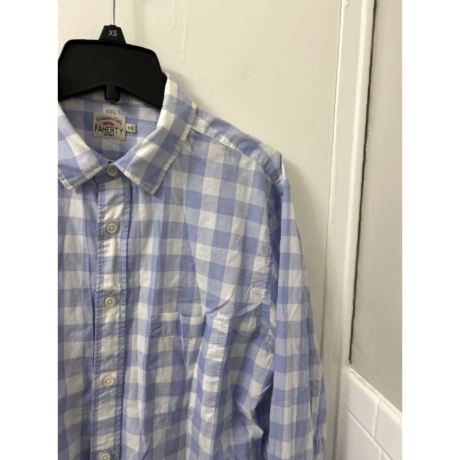 Faherty FAHERTY Shirt Mens Sz M Blue White Gingham Button-Down Long Sleeve Size US M / EU 48-50 / 2 - 4 Thumbnail