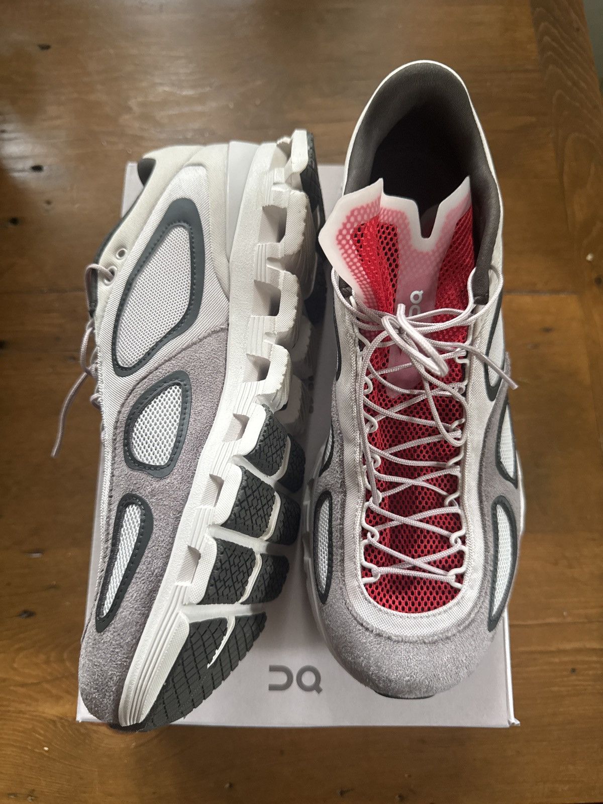 On On Cloud x FKA Twigs Size US 9.5 / EU 42-43 - 6 Thumbnail