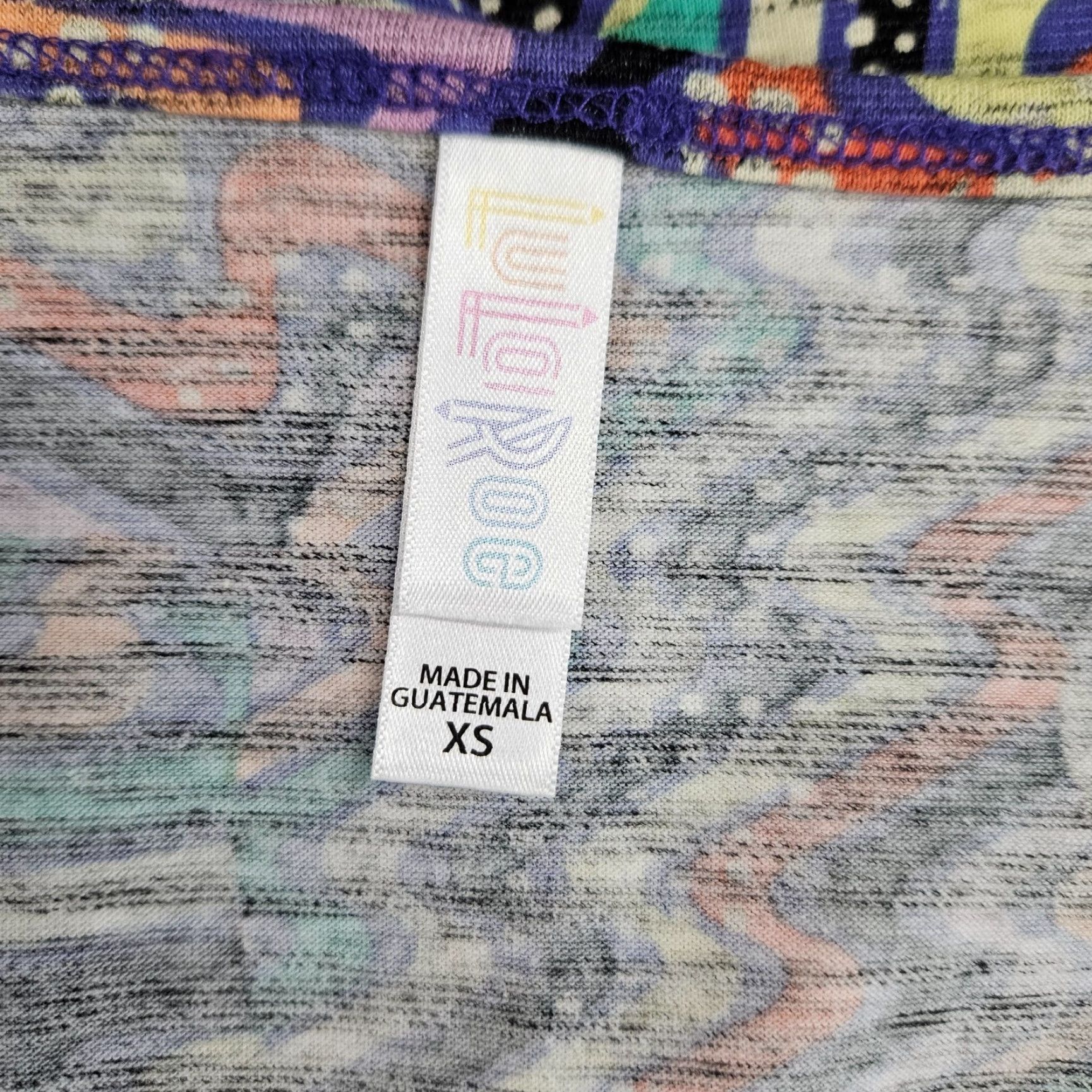 Vintage VINTAGE LuLaRoe Womens Lynnae Top XS Purple Yellow Long Sleeve Cotton Blend Size XS / US 0-2 / IT 36-38 - 8 Thumbnail