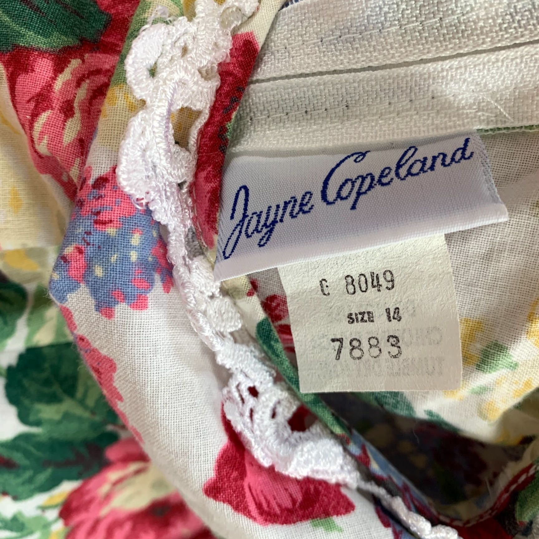 Vintage VINTAGE Jayne Copeland Cottagecore Dress Floral Girls 14 White 1970s 100% Cotton Womens Girls Size ONE SIZE - 6 Thumbnail
