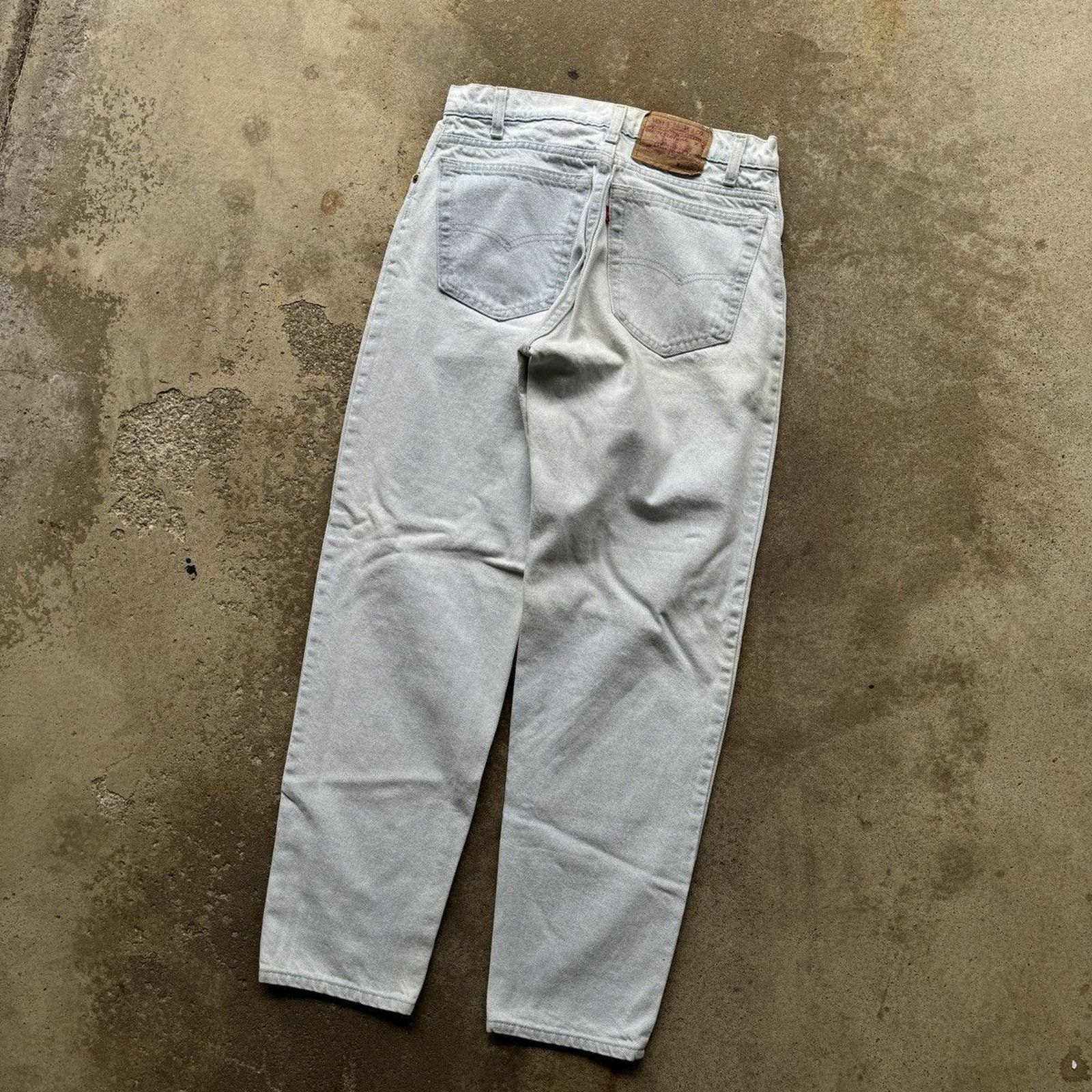 Levi's VINTAGE 90s LEVI'S 550 LIGHT WASH FADED DENIM JEANS 29 Size US 29 - 12 Thumbnail