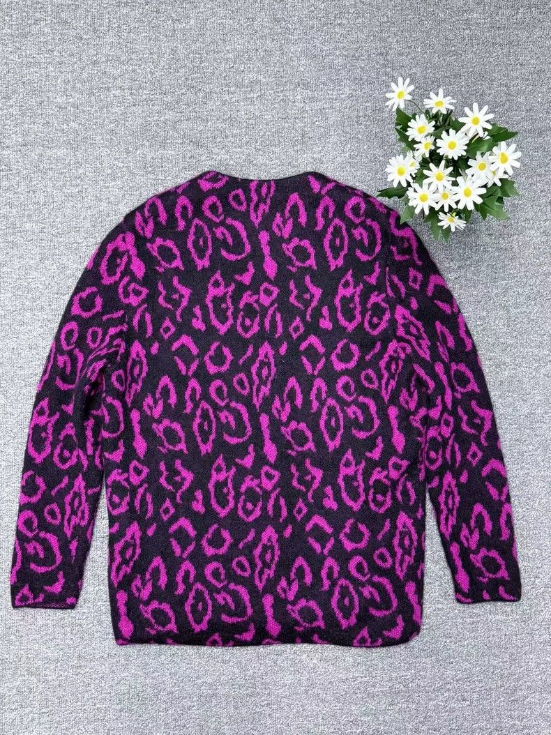 Yves Saint Laurent Saint Laurent Pink leopard sweater 2502-Nextarrow Size US XS / EU 42 / 0 - 2 Thumbnail