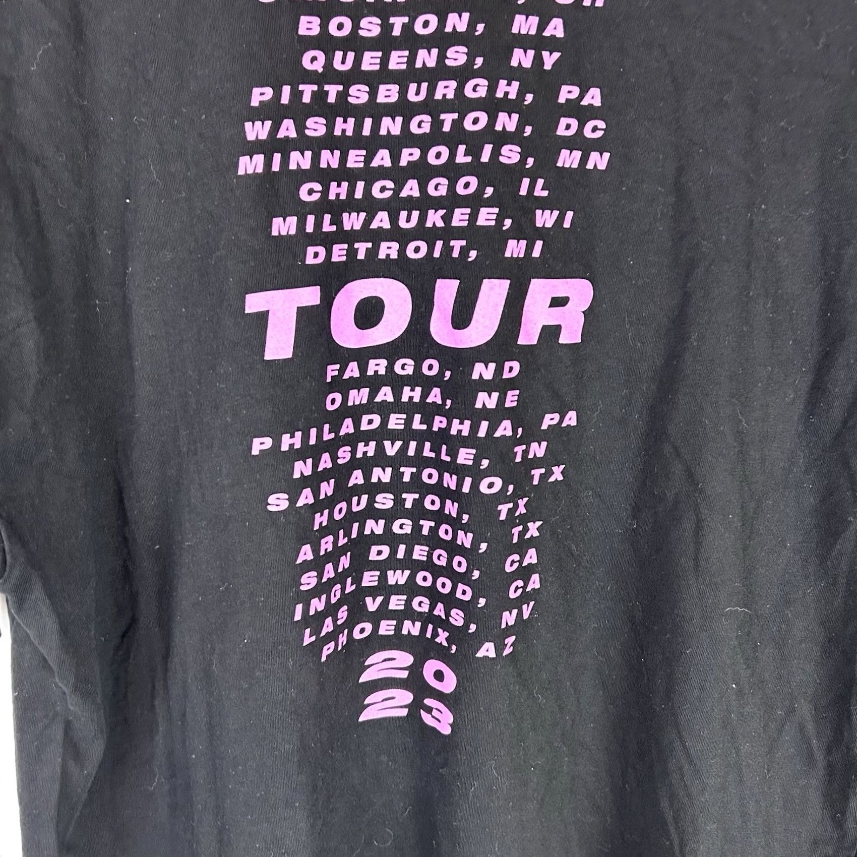 Pinko P!nk Pink Concert Tour 2023 Short Sleeve Tee Shirt Black XL Unisex Adults Crew Neck Cotton T-Shirt Dance Pop Logo 2-Sided Mens Womens Boys Girls Size US XL / EU 56 / 4 - 7 Thumbnail