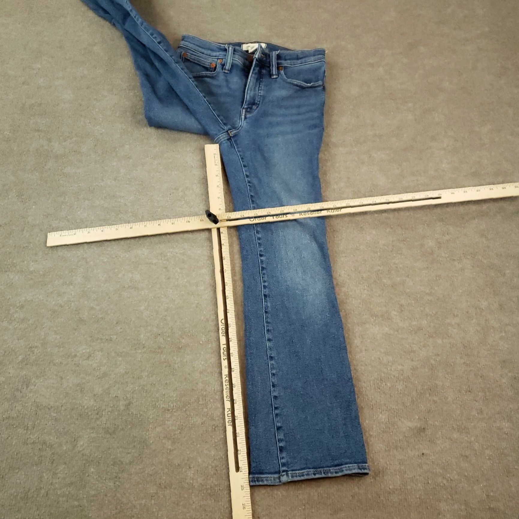 Madewell Madewell Jeans Womens Size 26 Blue Cali Demi Boot Stretch Casual Skinny Pockets Denim Cotton Spandex Regular 26 in 25 in Womens Jeans Size 26" / US 2 / IT 38 - 2 Thumbnail
