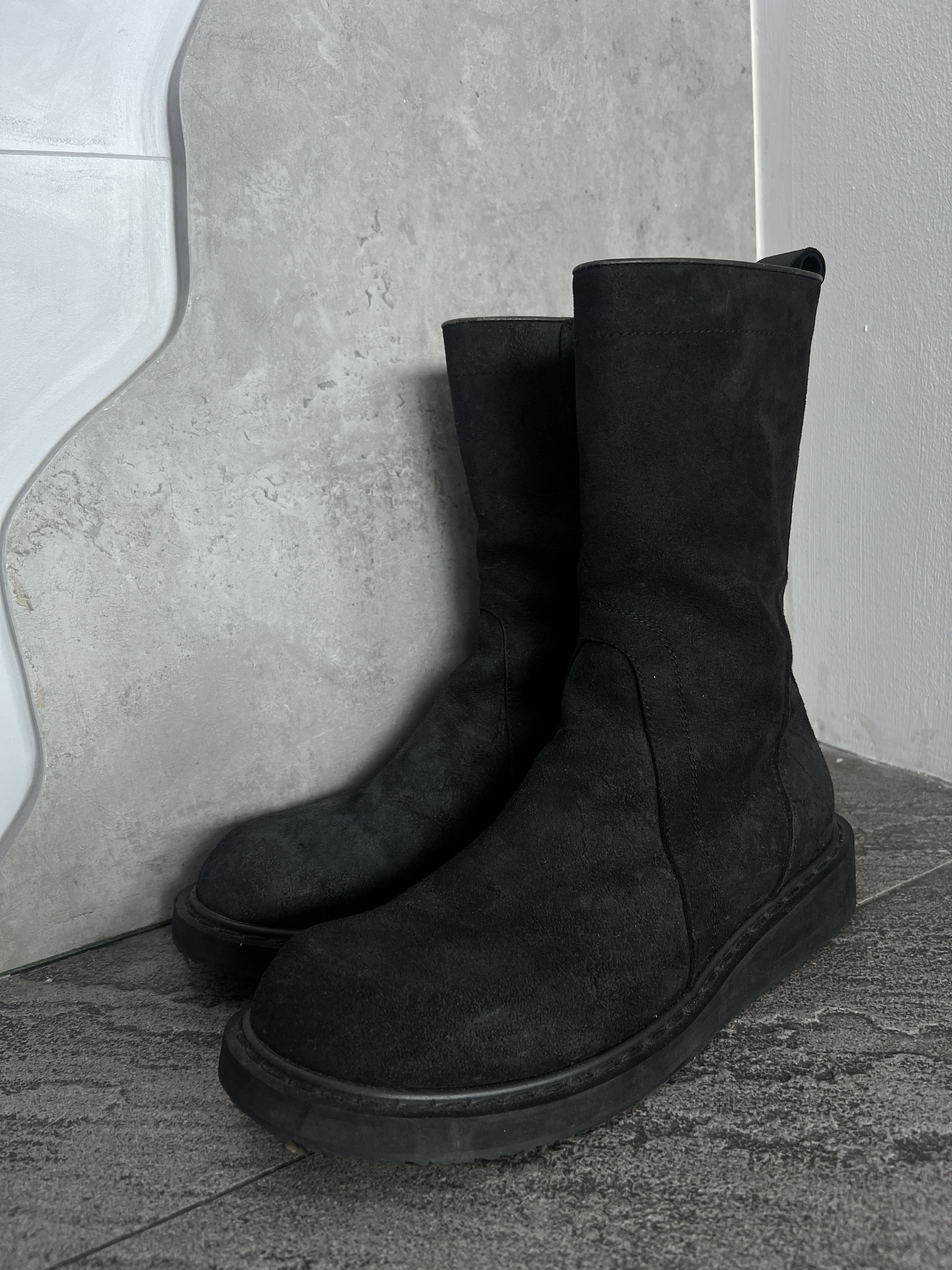 Rick Owens Rick Owens Distressed Leather Zip Boots Black EU41 Size US 8 / EU 41 - 1 Thumbnail