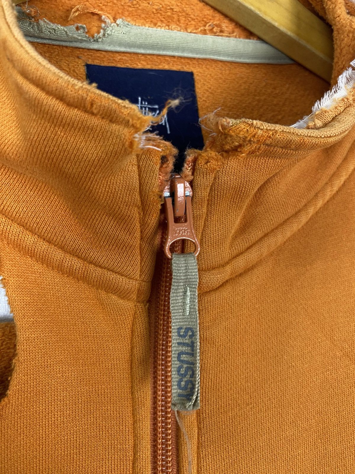 Stussy Stussy big hole distress style sweater Size US L / EU 52-54 / 3 - 9 Thumbnail