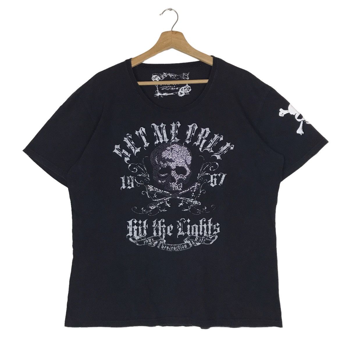Japanese Brand Japanese Clothing Ivanhoe Skull Punk Tee Shirt Size US XXL / EU 58 / 5 - 1 Thumbnail