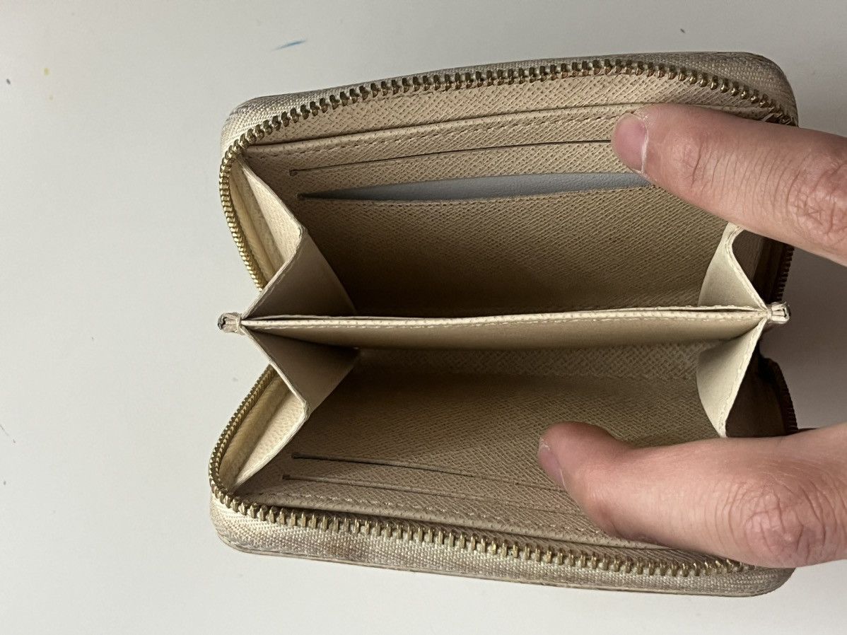 Louis Vuitton Louis Vuitton 2013 Damier Azur Pattern Zippy Coin Purse Size ONE SIZE - 12 Thumbnail