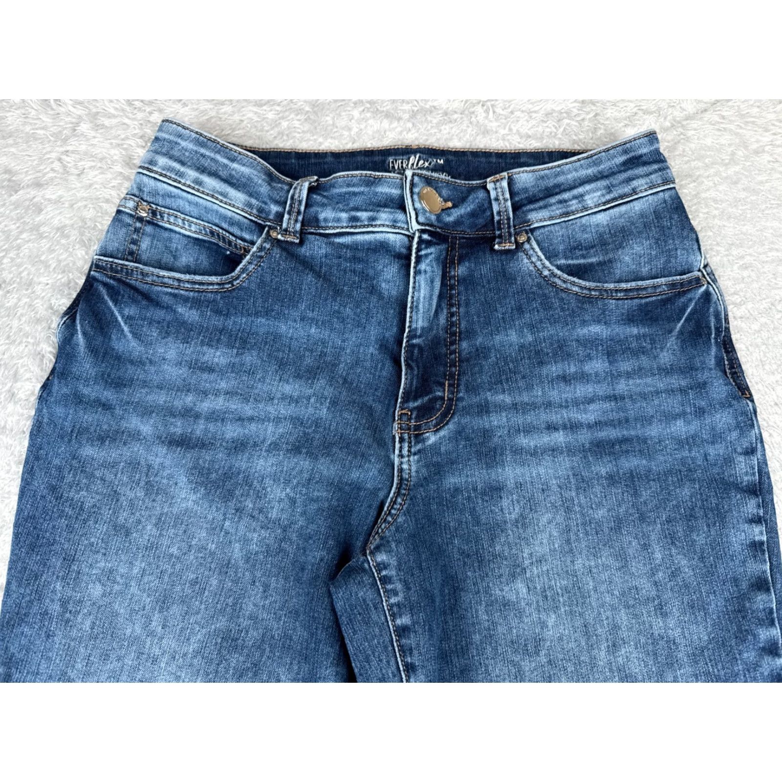 Vintage Maurices Jeans Womens 10 Blue Denim Flared Mid Rise 29x32 5-Pocket Zipper Button Distressed Medium Wash Cotton Blend Regular Size 32" / US 10 / IT 46 - 4 Thumbnail