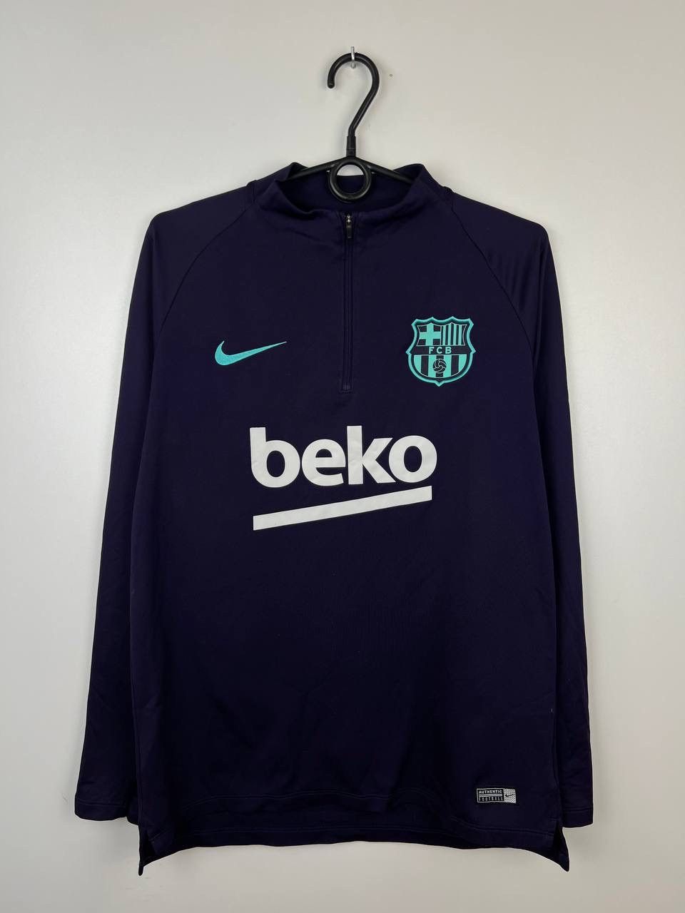 Vintage Barcelona Nike football sweatshirt size М Size US M / EU 48-50 / 2 - 1 Thumbnail