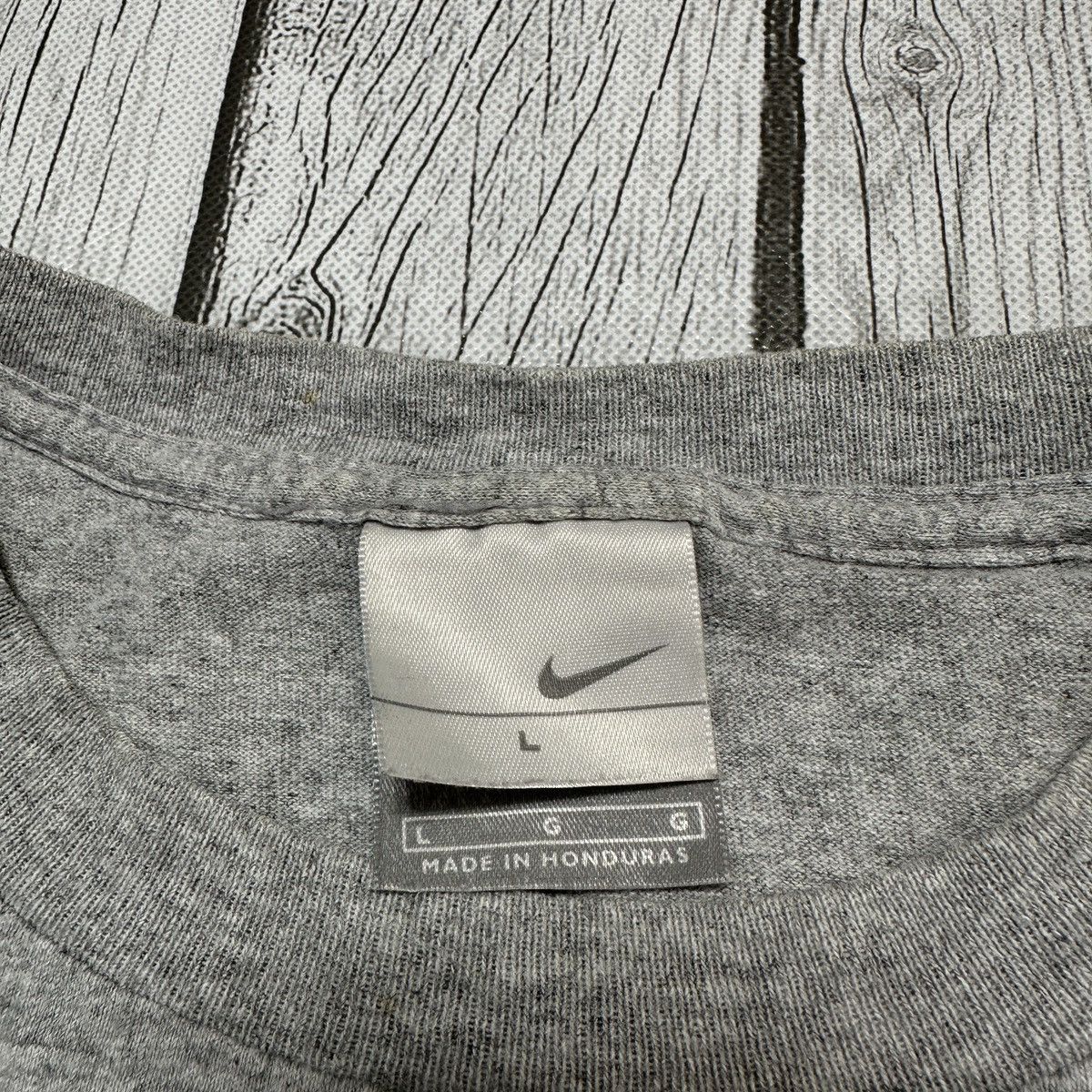 Nike × Vintage Vintage Nike Basketball tee Size US L / EU 52-54 / 3 - 4 Thumbnail