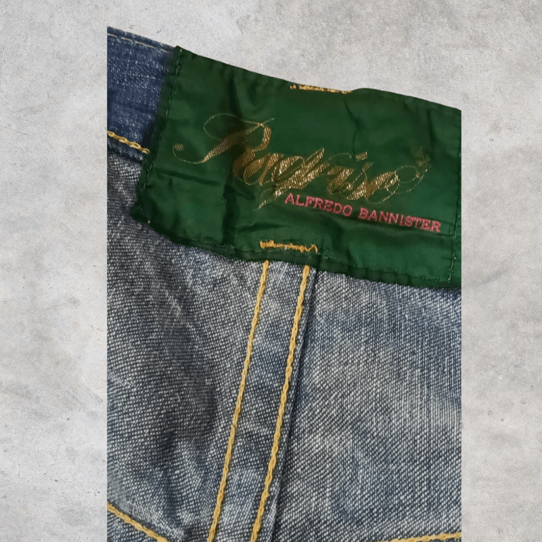 Alfredo Bannister VTG ALFREDO BANNISTER RAGRISE Y2K sashiko FLARE jeans Size 32" / US 10 / IT 46 - 8 Thumbnail