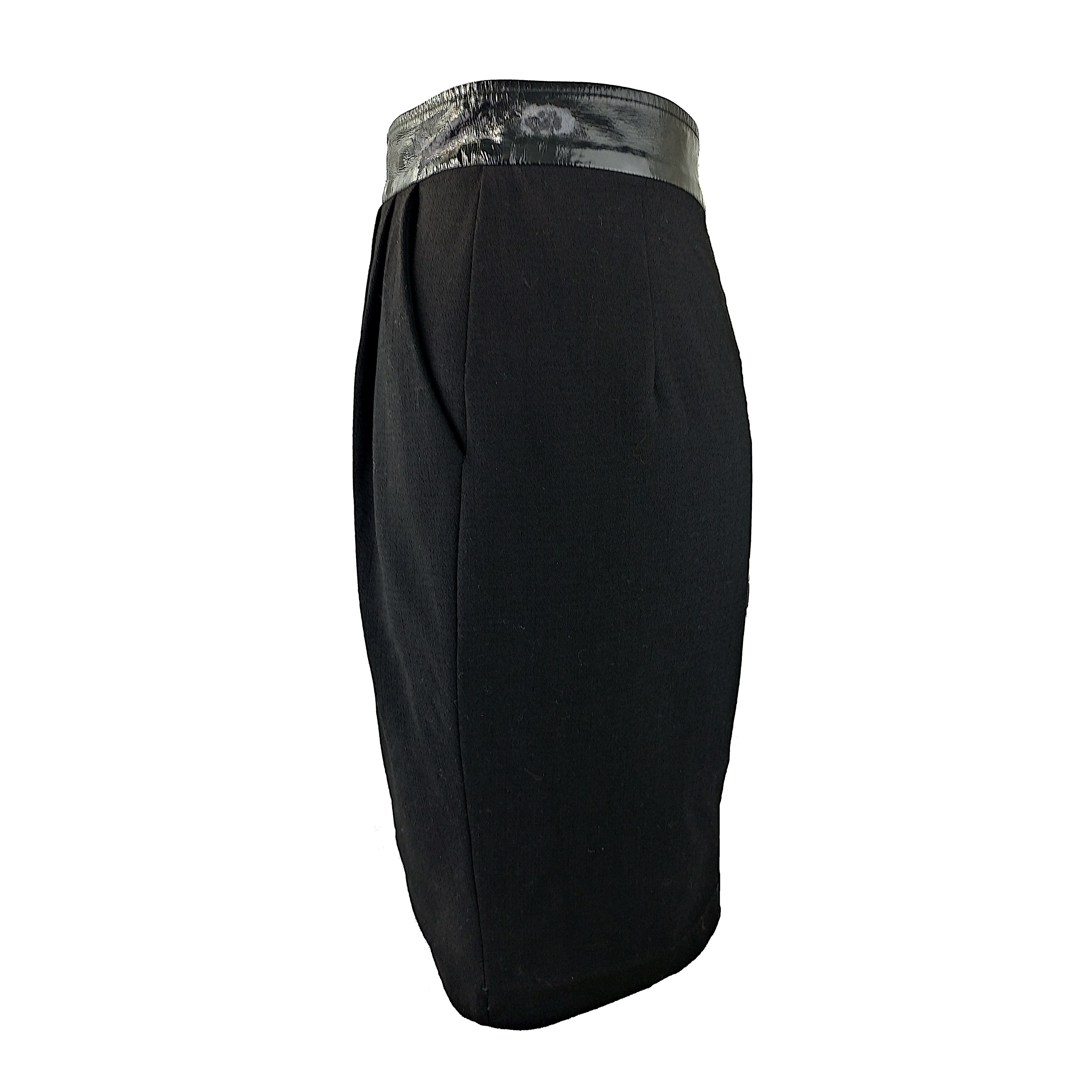 Dolce & Gabbana Y2K Black Wool Pencil Skirt w/ Patent Waistband Size 28" / US 6 / IT 42 - 2 Thumbnail