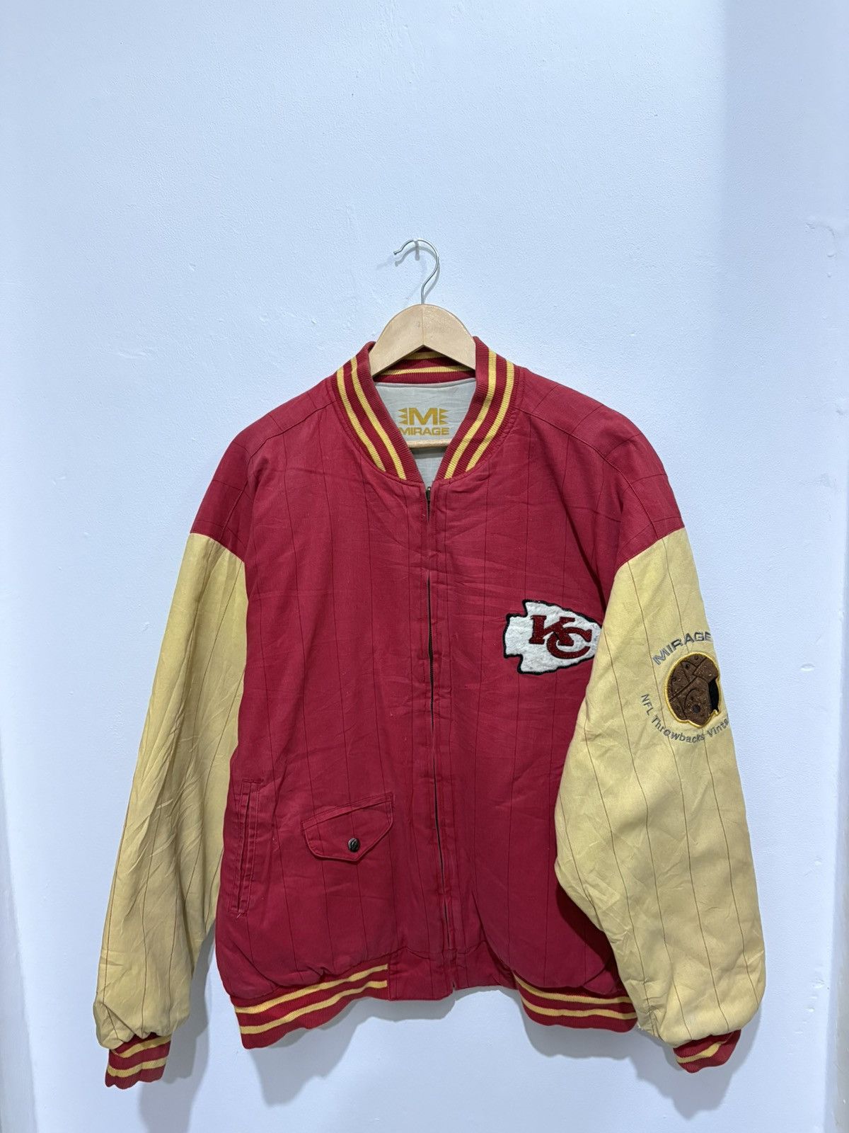 Designer × Mirage Mirage kansas city Size US XL / EU 56 / 4 - 3 Thumbnail