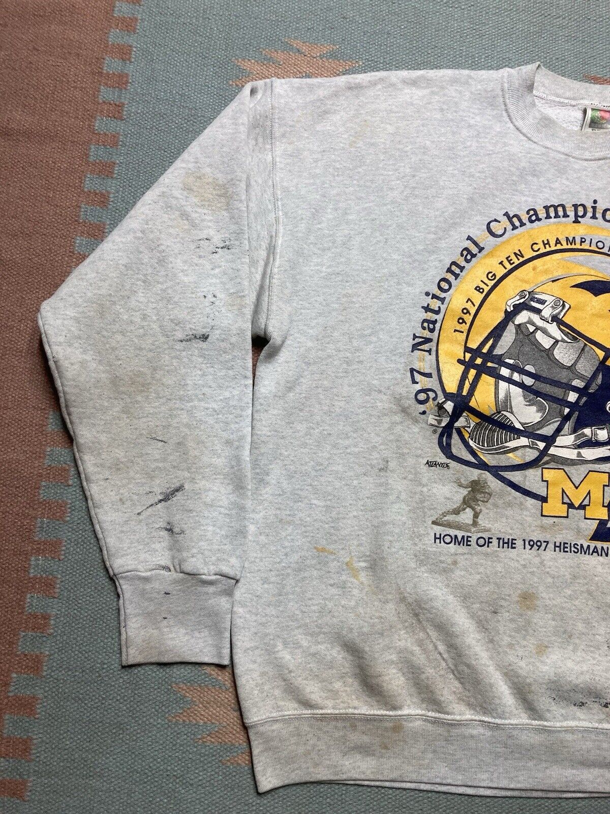 Vintage sweatshirt university of Michigan wolverines 1997 big ten XL Size US XL / EU 56 / 4 - 2 Thumbnail