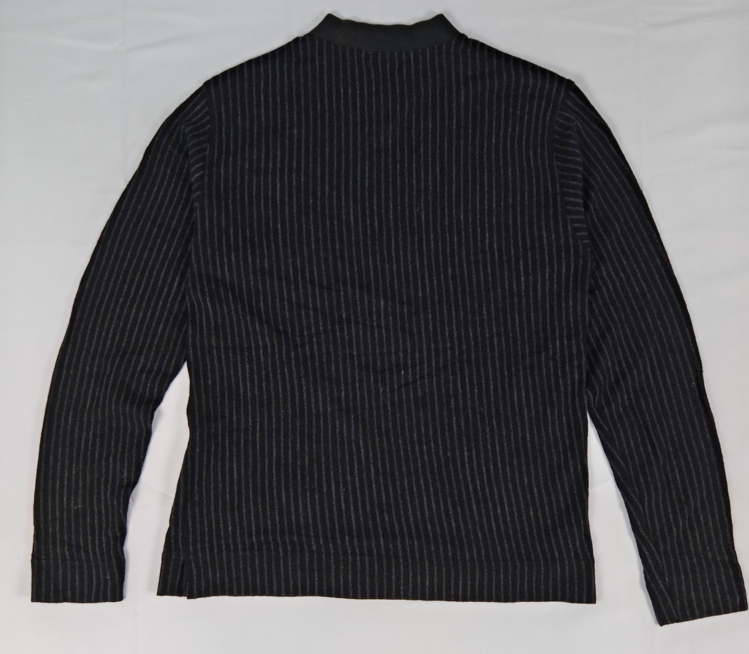 Kenzo Kenzo Homme Black Pinstripe V-Neck Lng Sleeve T-shirt Size US S / EU 44-46 / 1 - 5 Thumbnail