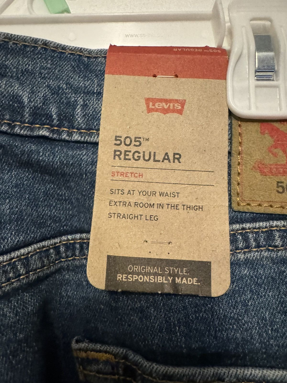 Levi's Levi’s 505 Medium Wash Blue Jeans Size US 34 / EU 50 - 6 Thumbnail