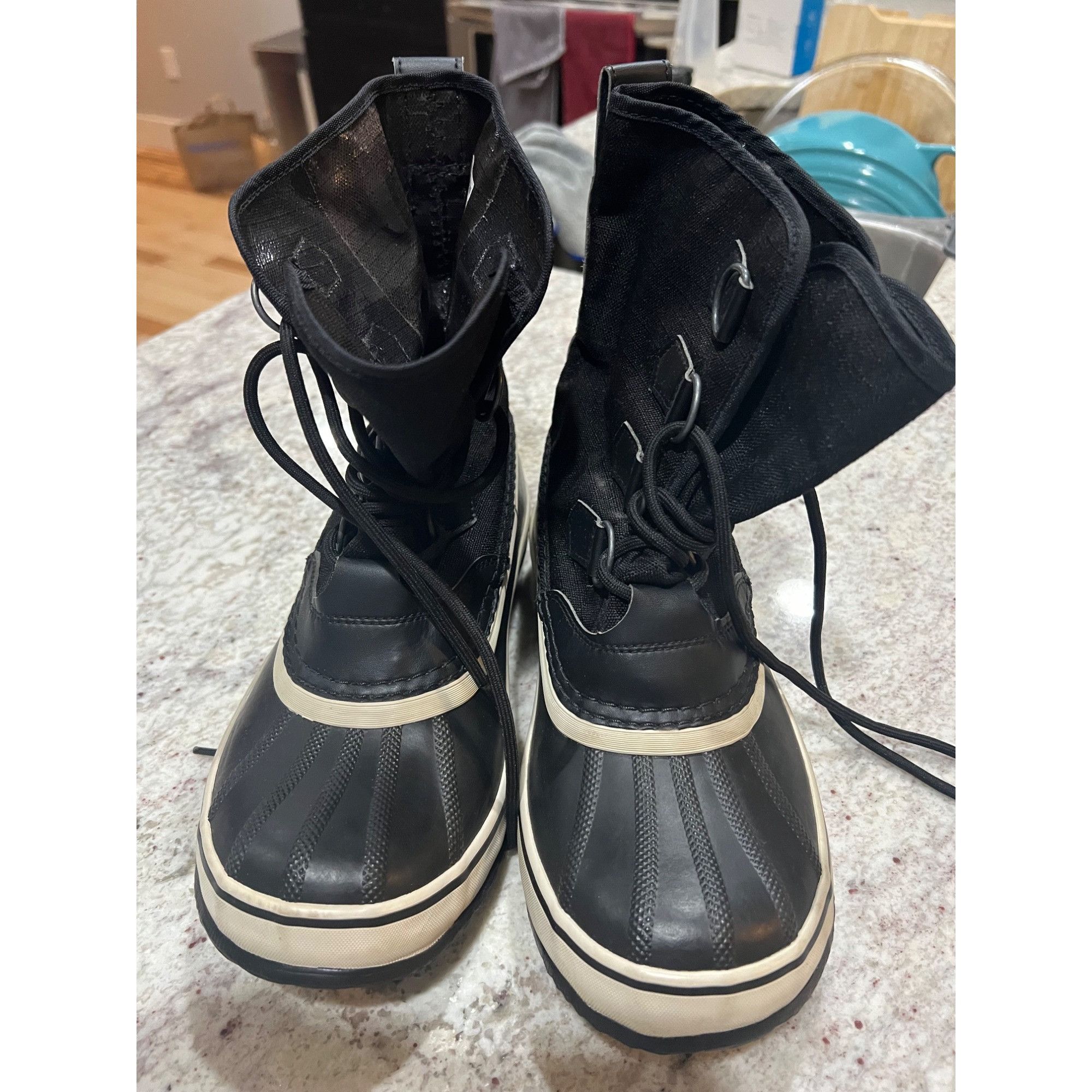 SOREL Sorel Women’s Snow Shoes - Size 8 Size US 8 / IT 38 - 3 Thumbnail