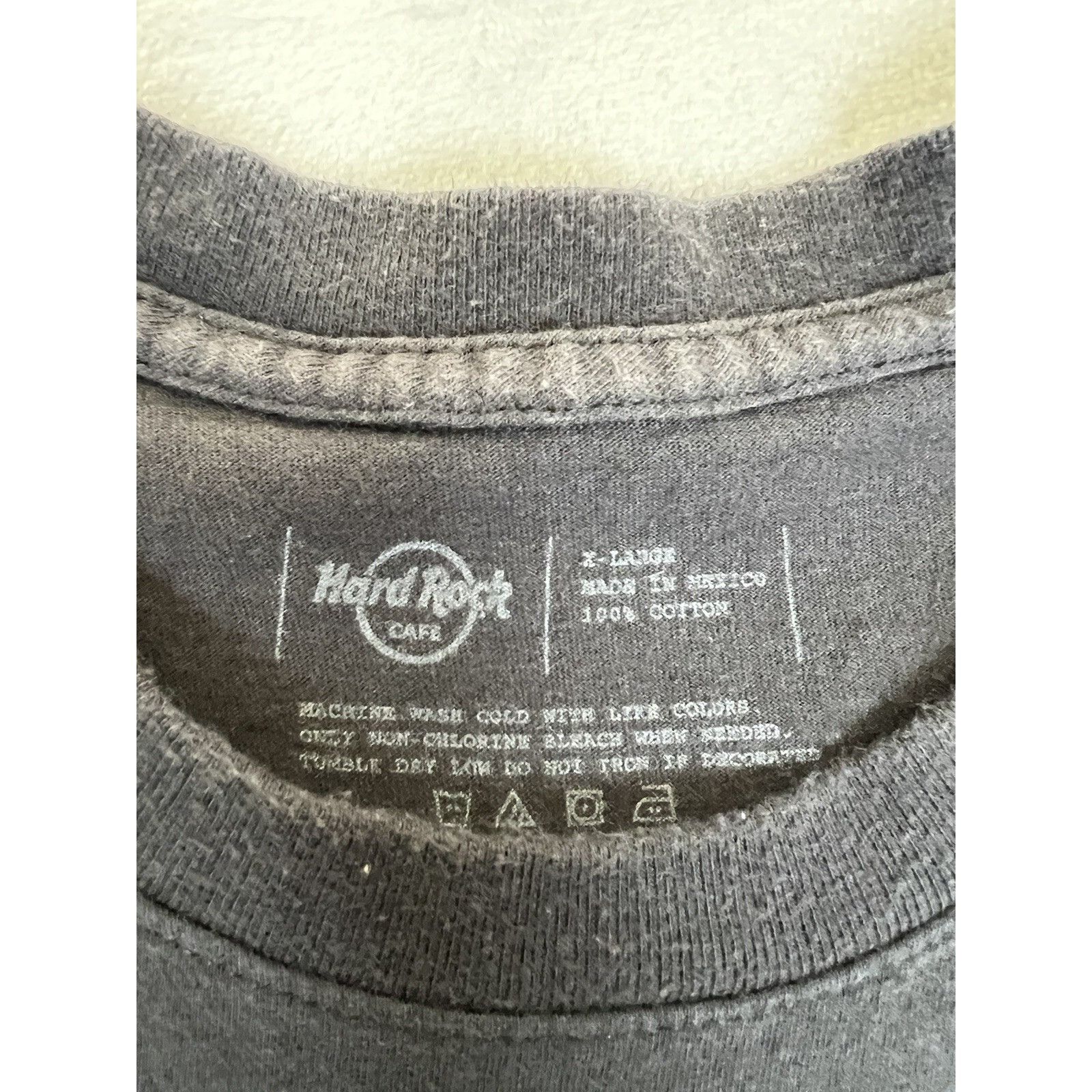 Hard Rock Cafe Vintage Hard Rock Cafe T-Shirt Cayman Islands Size XL Skull Size US XL / EU 56 / 4 - 3 Thumbnail