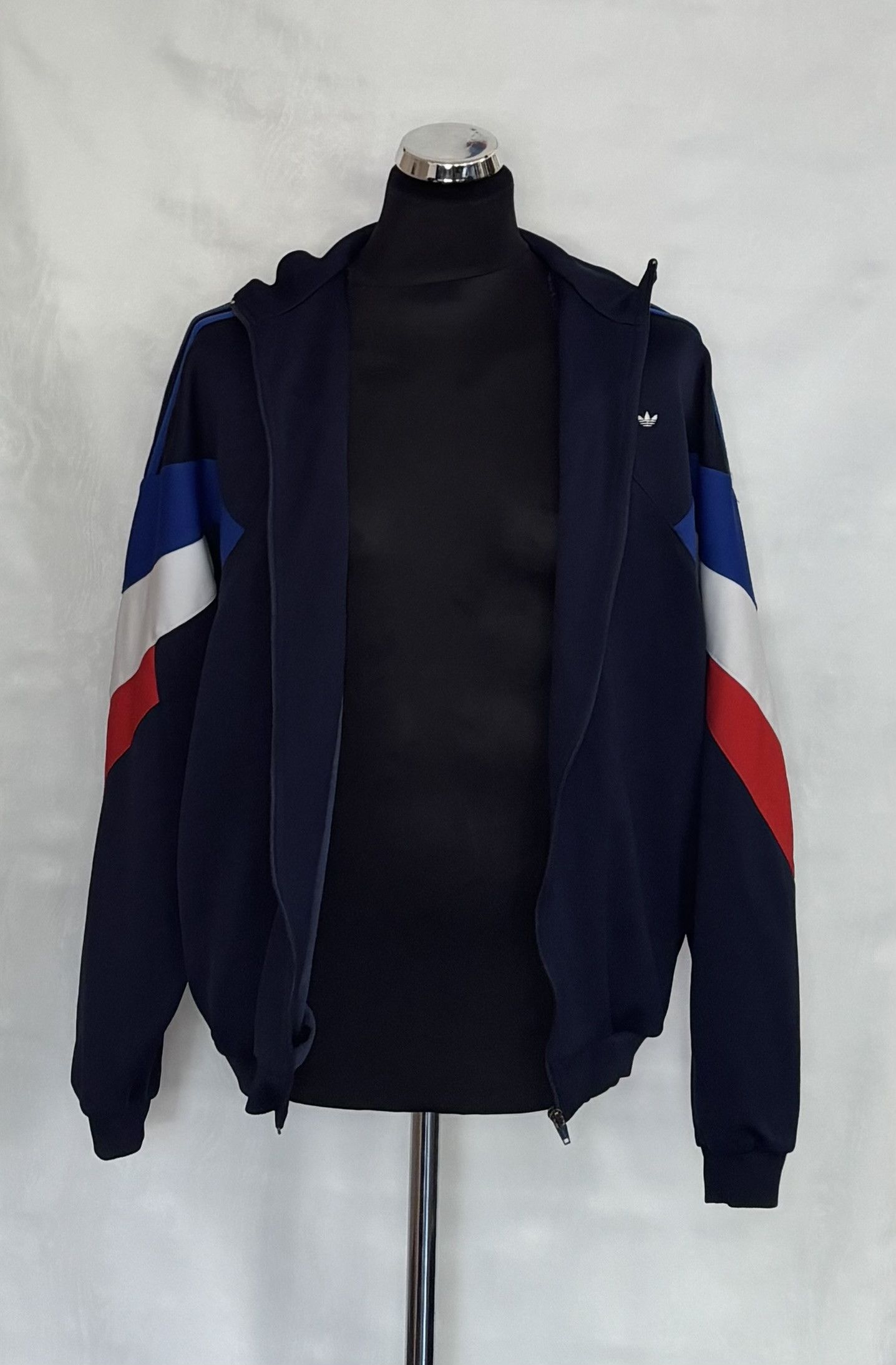 Adidas Adidas Originals France vintage 90s zip sweatshirt size. XL Size US XL / EU 56 / 4 - 5 Thumbnail