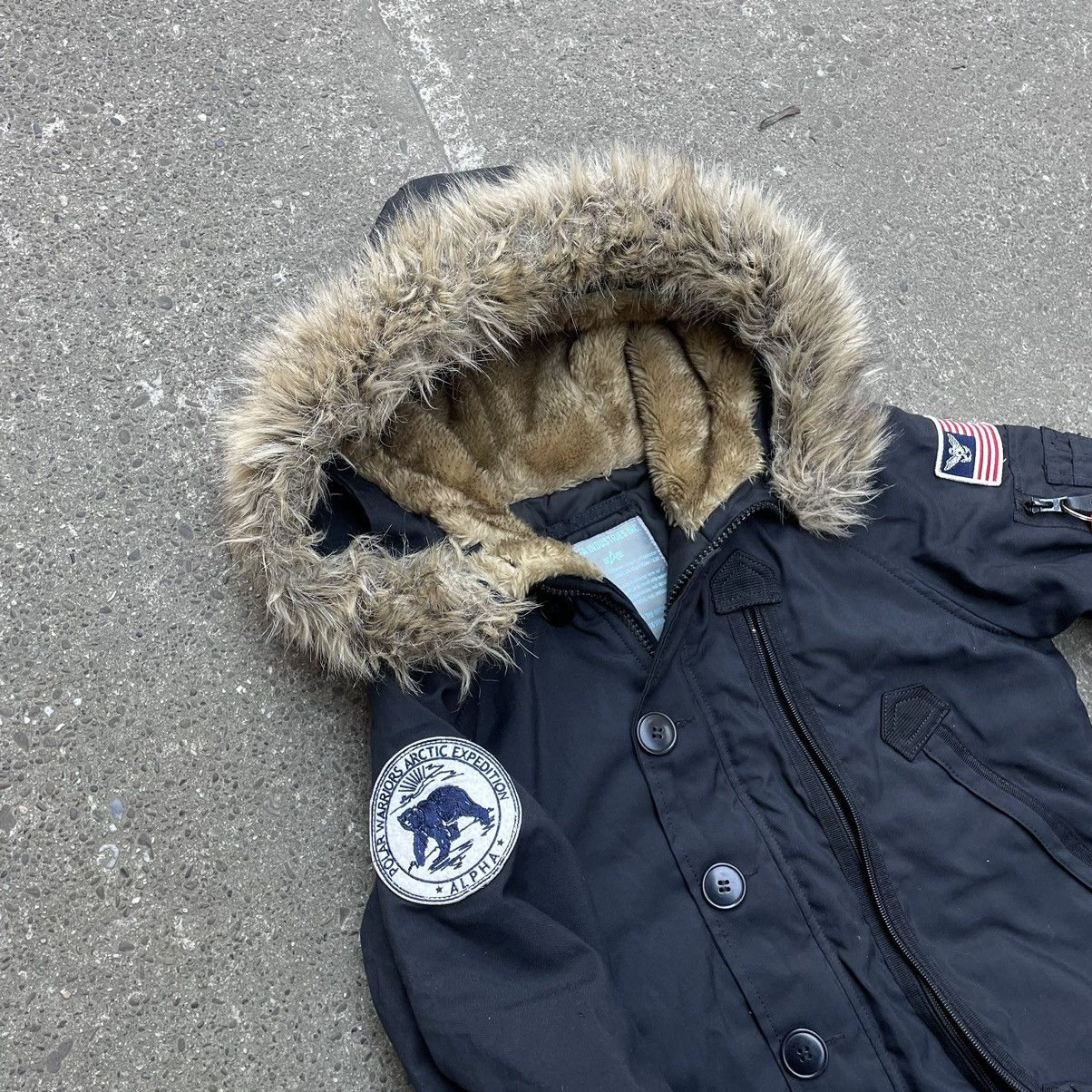 Alpha Industries × If Six Was Nine Vintage Alpha Industries Faux Fur Hood Bomber Jacket Alaska Size US M / EU 48-50 / 2 - 13 Thumbnail