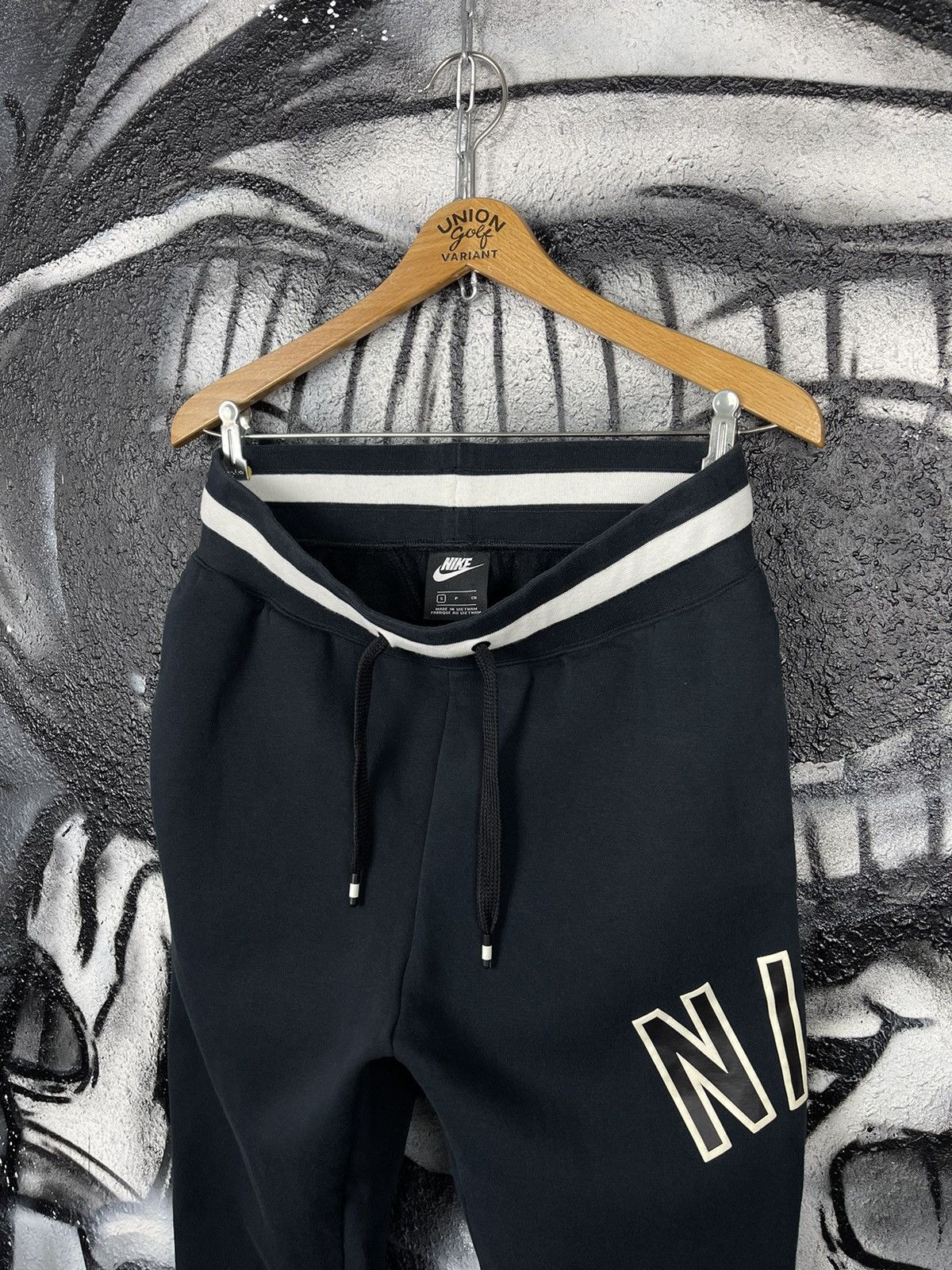 Nike Nike AIR Fleece Trousers Men’s Sweatpants Size S Size US 31 - 11 Thumbnail