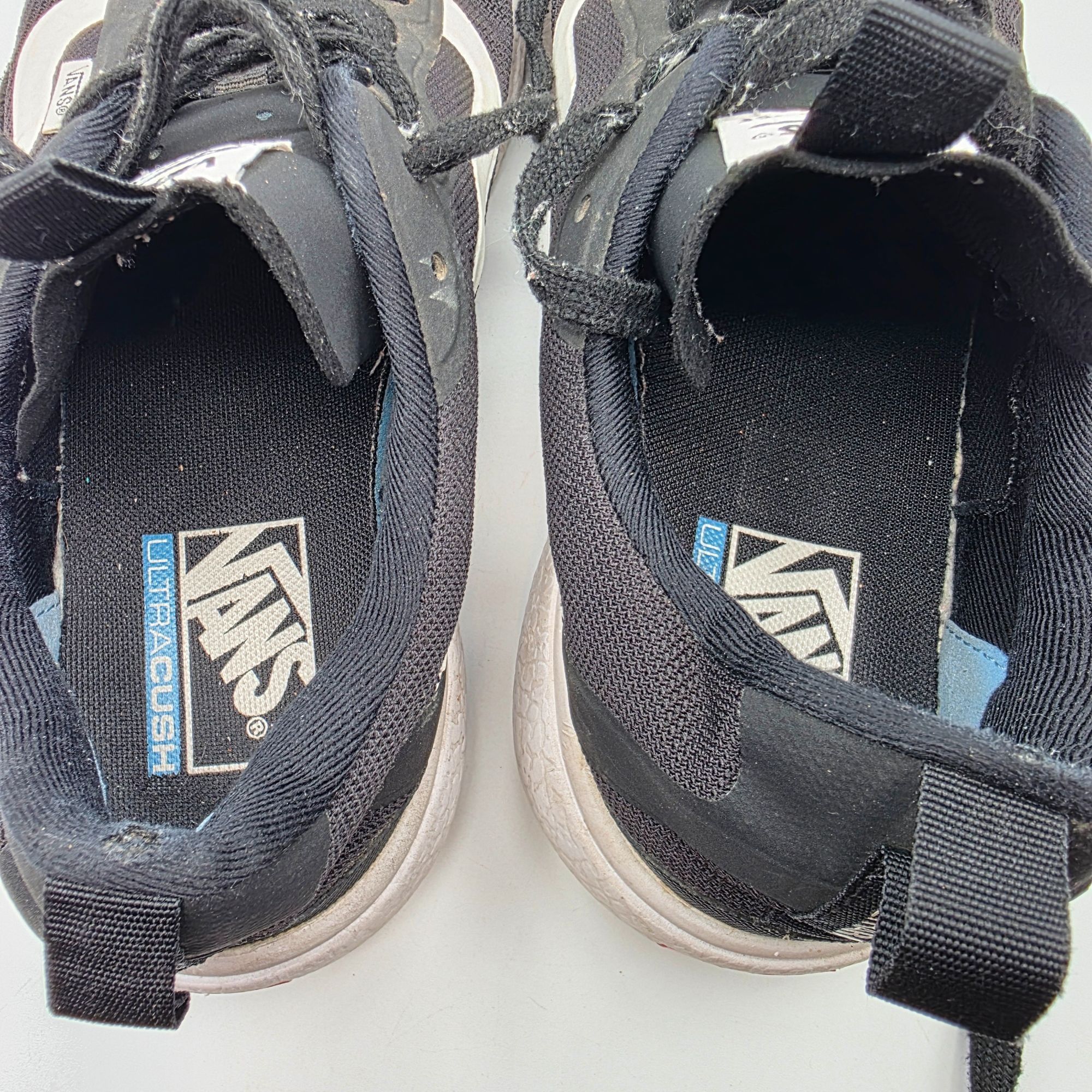 Vans Vans UltraRange EXO Mens Size 10 Black White Skate Shoes Lig Size US 10 / EU 43 - 9 Thumbnail