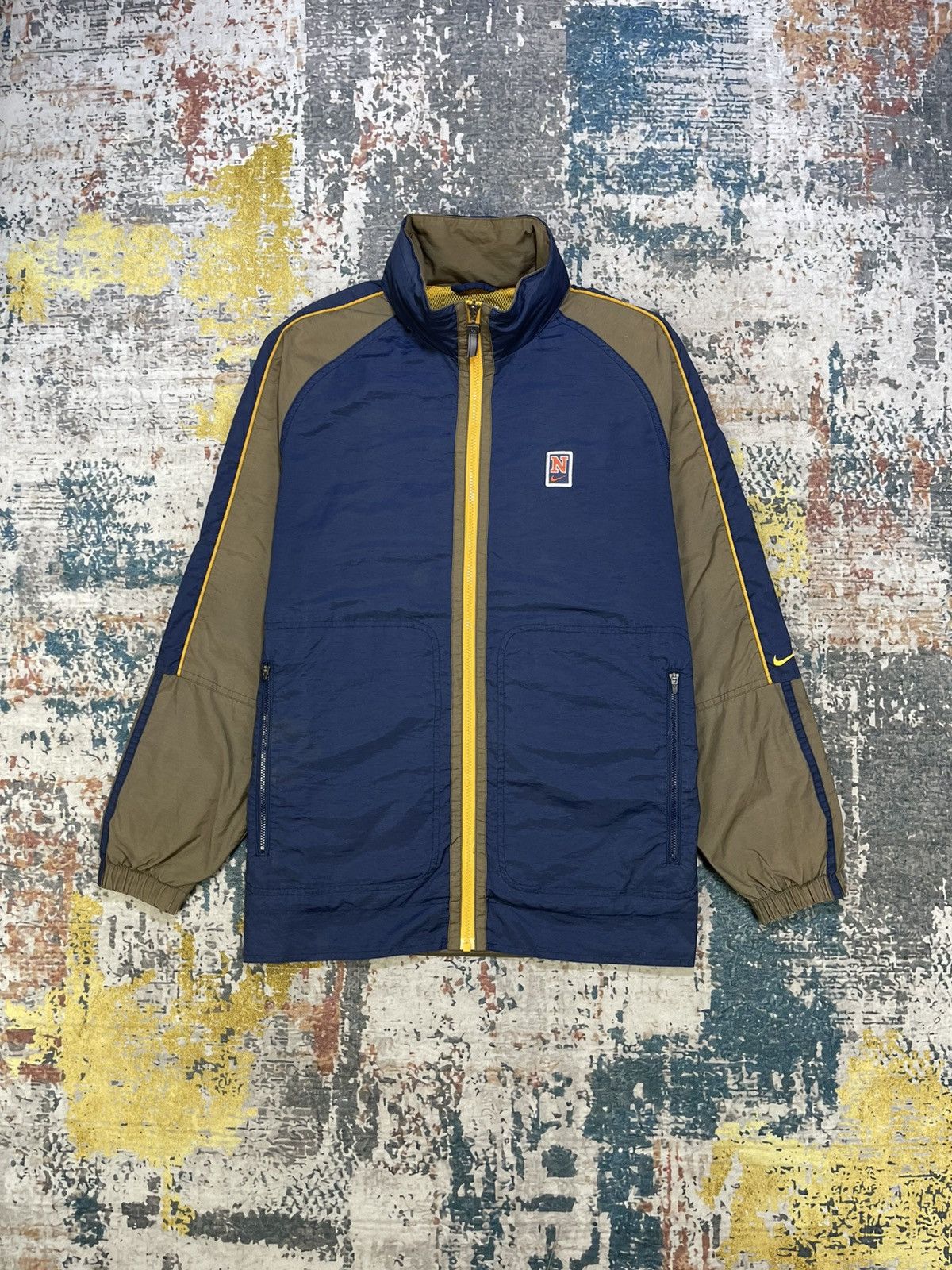 Nike Vtg 90s Nike Patch Swoosh Nylon Windbreaker Size US M / EU 48-50 / 2 - 1 Thumbnail