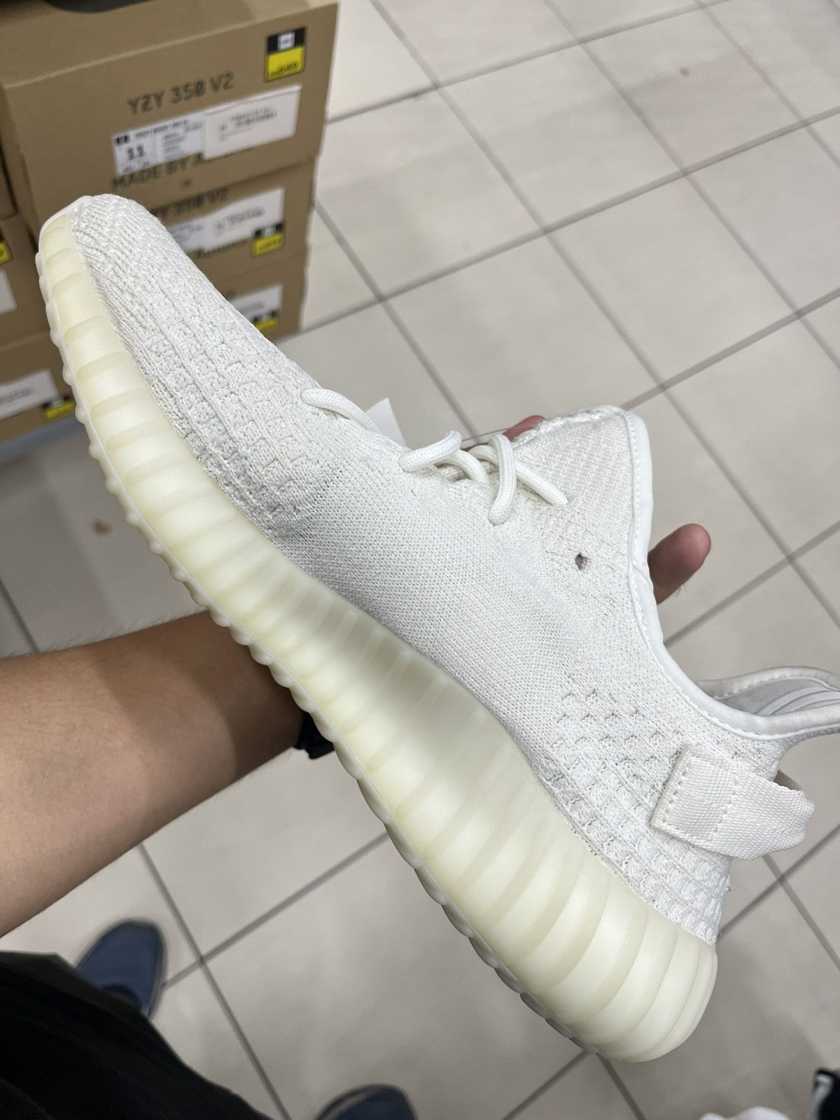 Yeezy Yeezy Boost 350 V2 Size US 11 / EU 44 - 7 Thumbnail