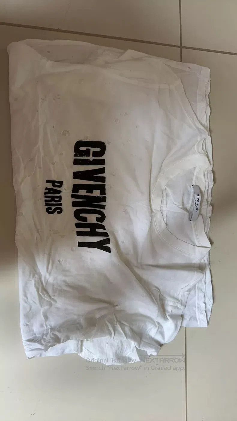 Givenchy Givenchy Sleeveless Size US L / EU 52-54 / 3 - 4 Thumbnail