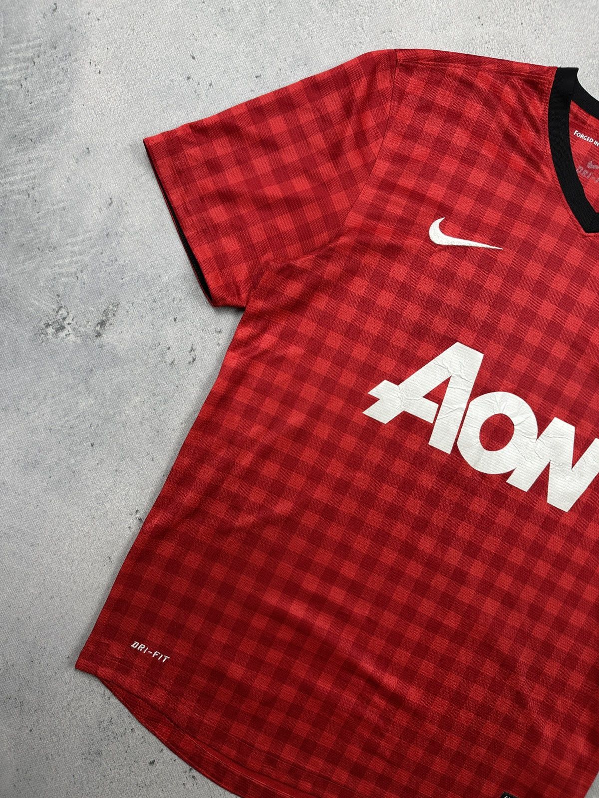Nike Vintage Manchester United 2012/13 Nike Home Jersey AON Rare Size US M / EU 48-50 / 2 - 2 Thumbnail