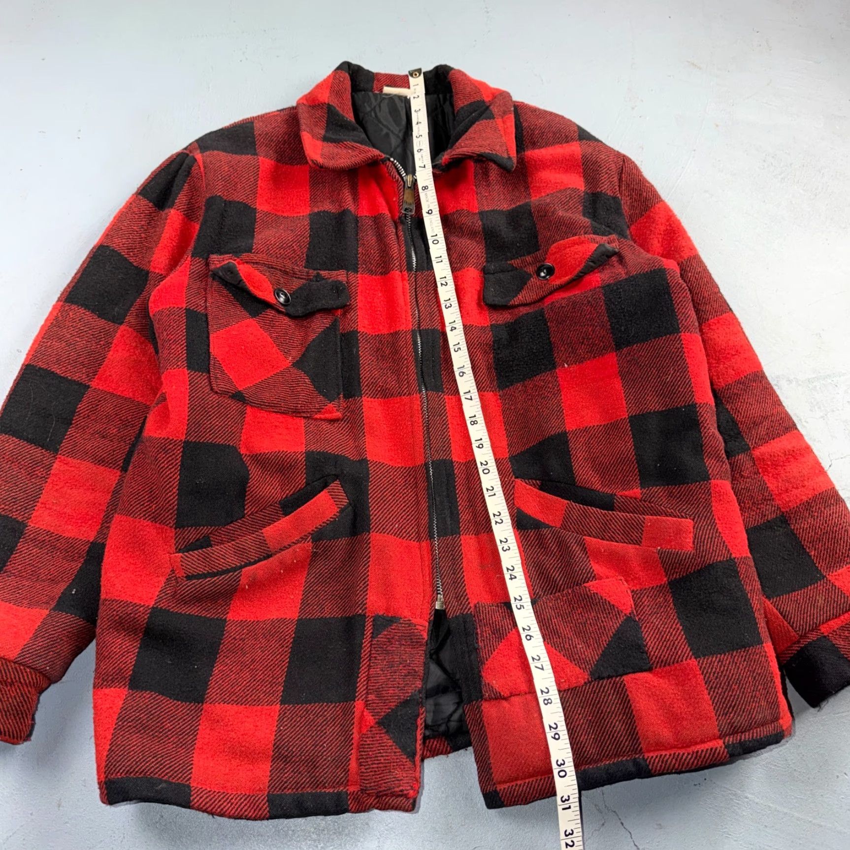 Vintage VINTAGE Mackinaw Jacket Buffalo Plaid Cotton Lined Insulated Zip Up Men M Red 1960s 60s Winter Coat Mens Size US M / EU 48-50 / 2 - 7 Thumbnail